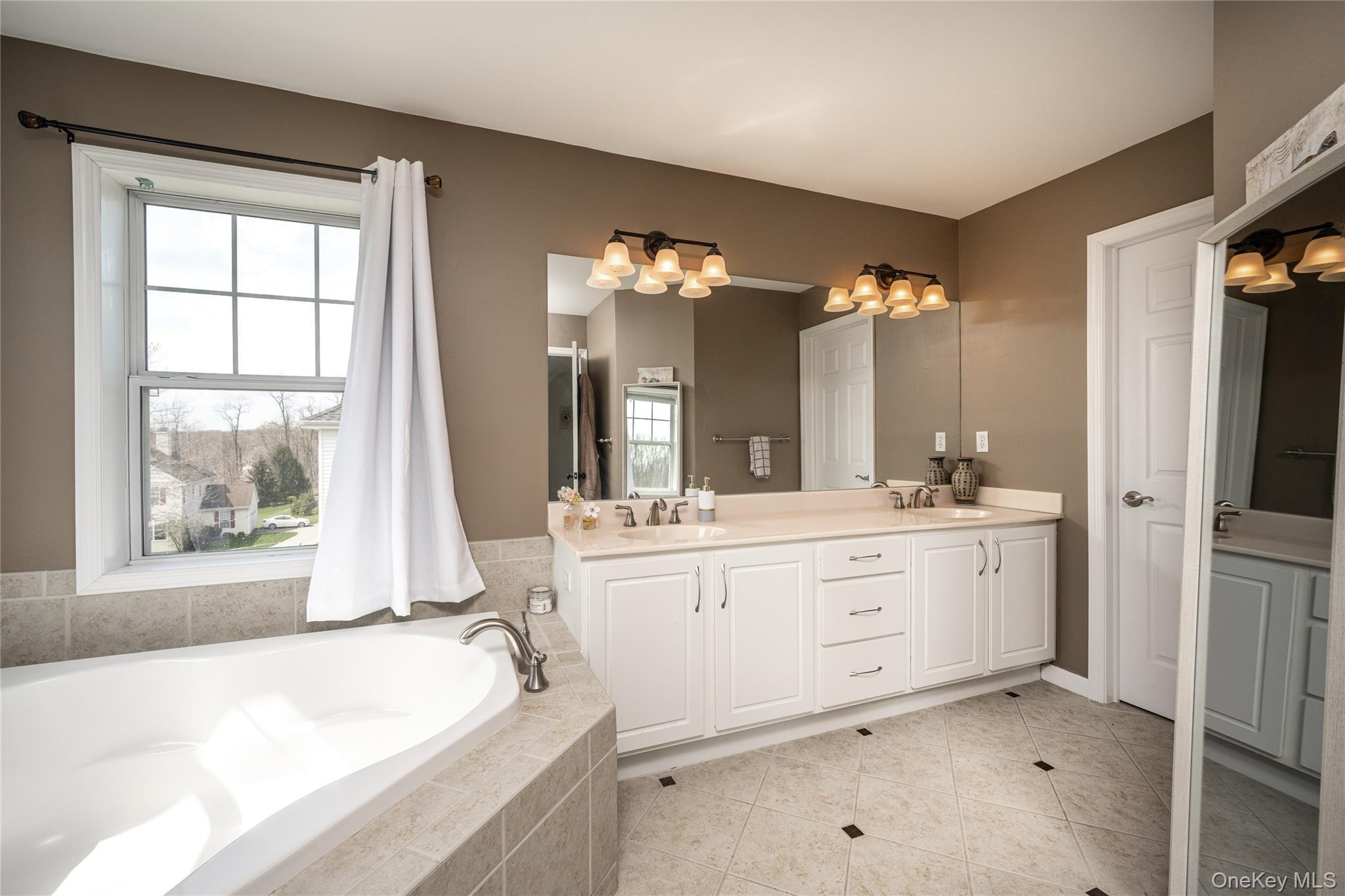 Single Family Bayberry  Dutchess County, NY 12533, MLS-983100-21