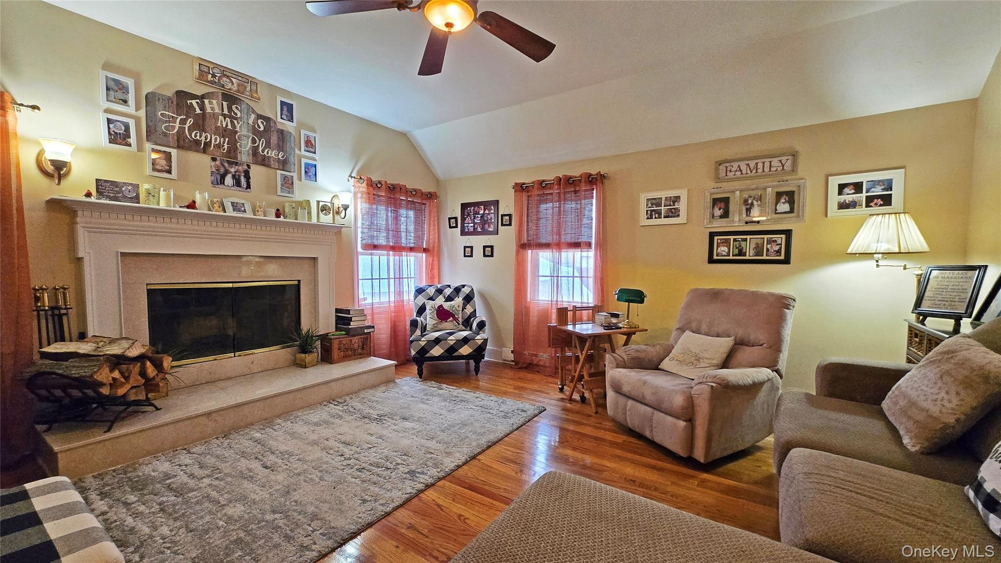 Single Family Atlantic Suffolk County, NY 11940, MLS-983101-10