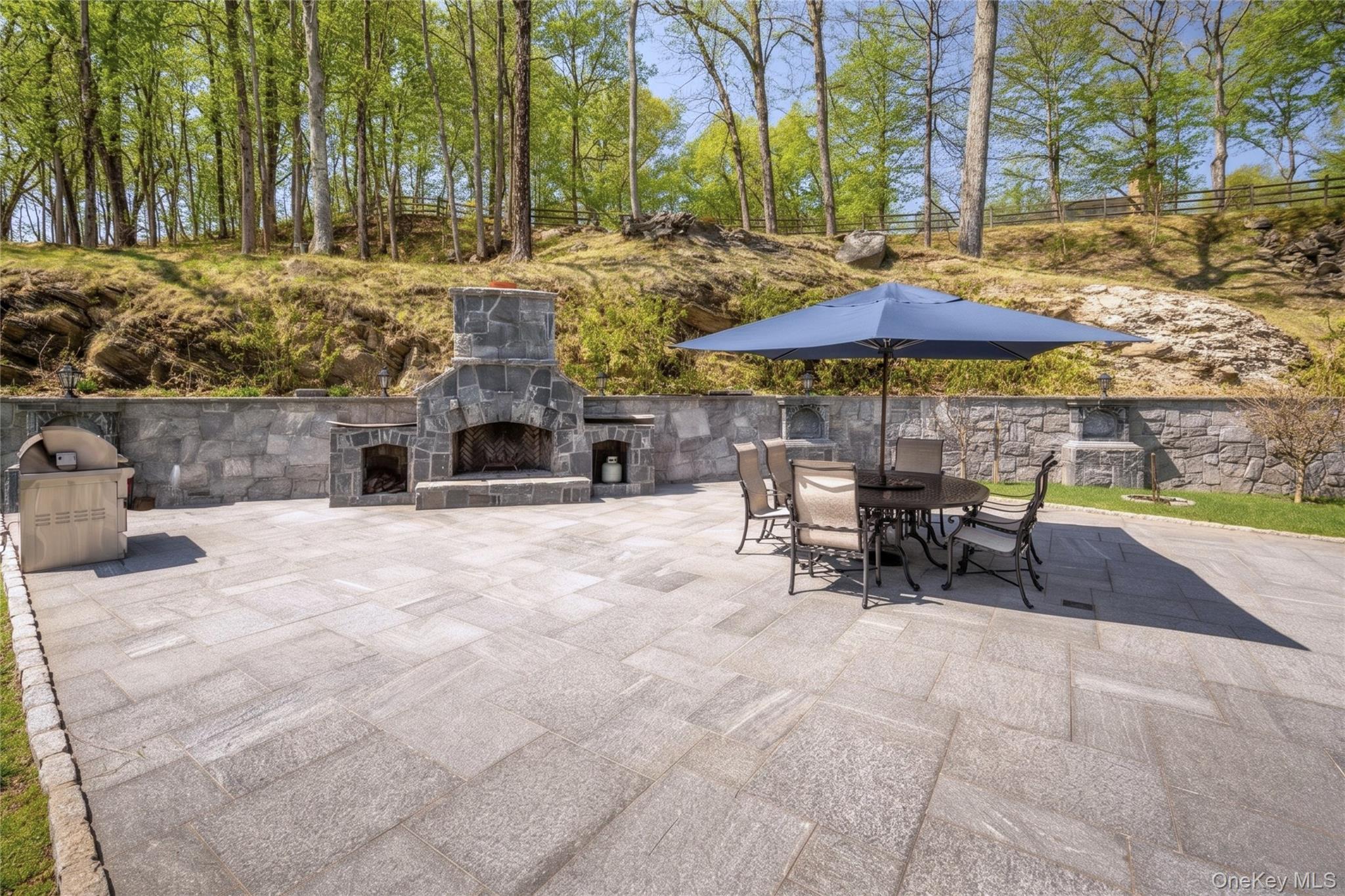 Single Family Vincent Lane  Westchester County, NY 10504, MLS-983109-32