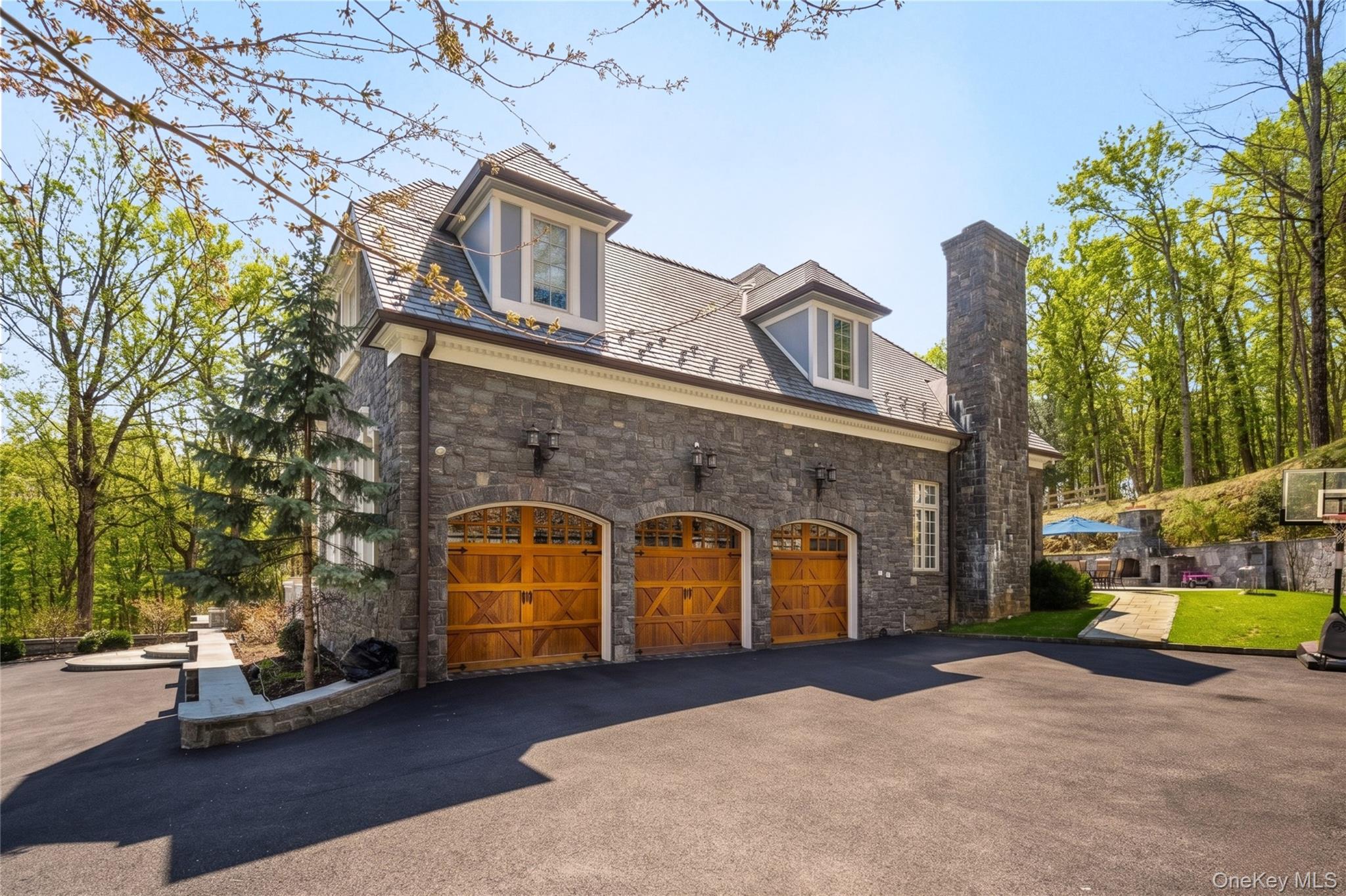 Single Family Vincent Lane  Westchester County, NY 10504, MLS-983109-36