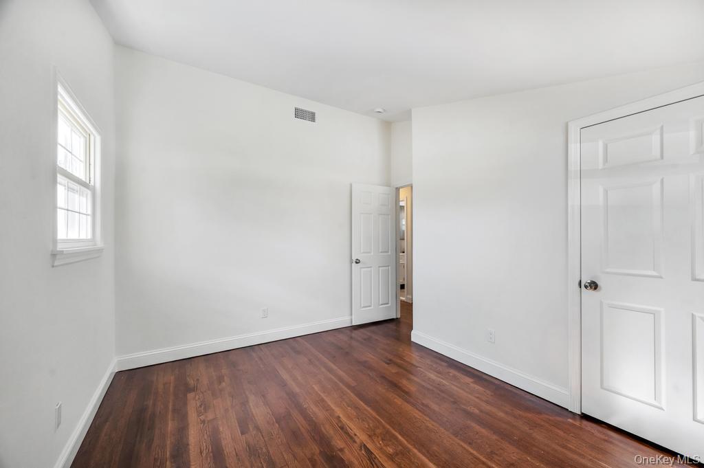 Single Family 14th  Suffolk County, NY 11729, MLS-983117-14