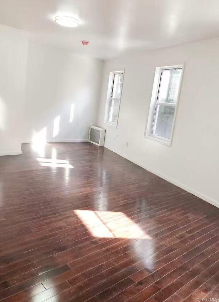 Single Family Jamaica Avenue Queens, NY 11418, MLS-983133-3
