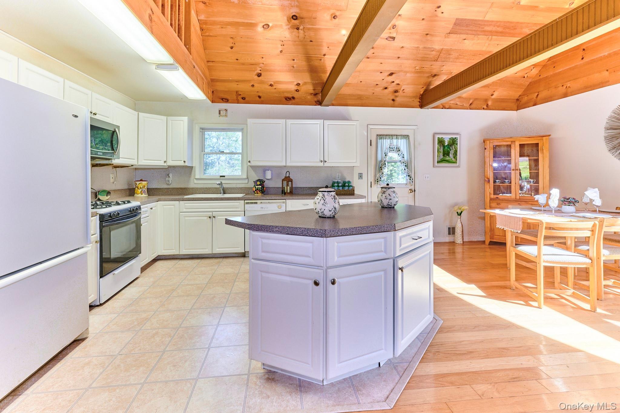 Single Family Simmon  Sullivan County, NY 12736, MLS-983165-18