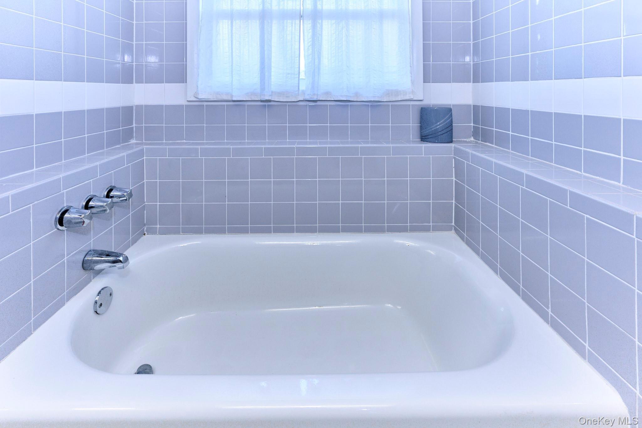 Single Family Simmon  Sullivan County, NY 12736, MLS-983165-28