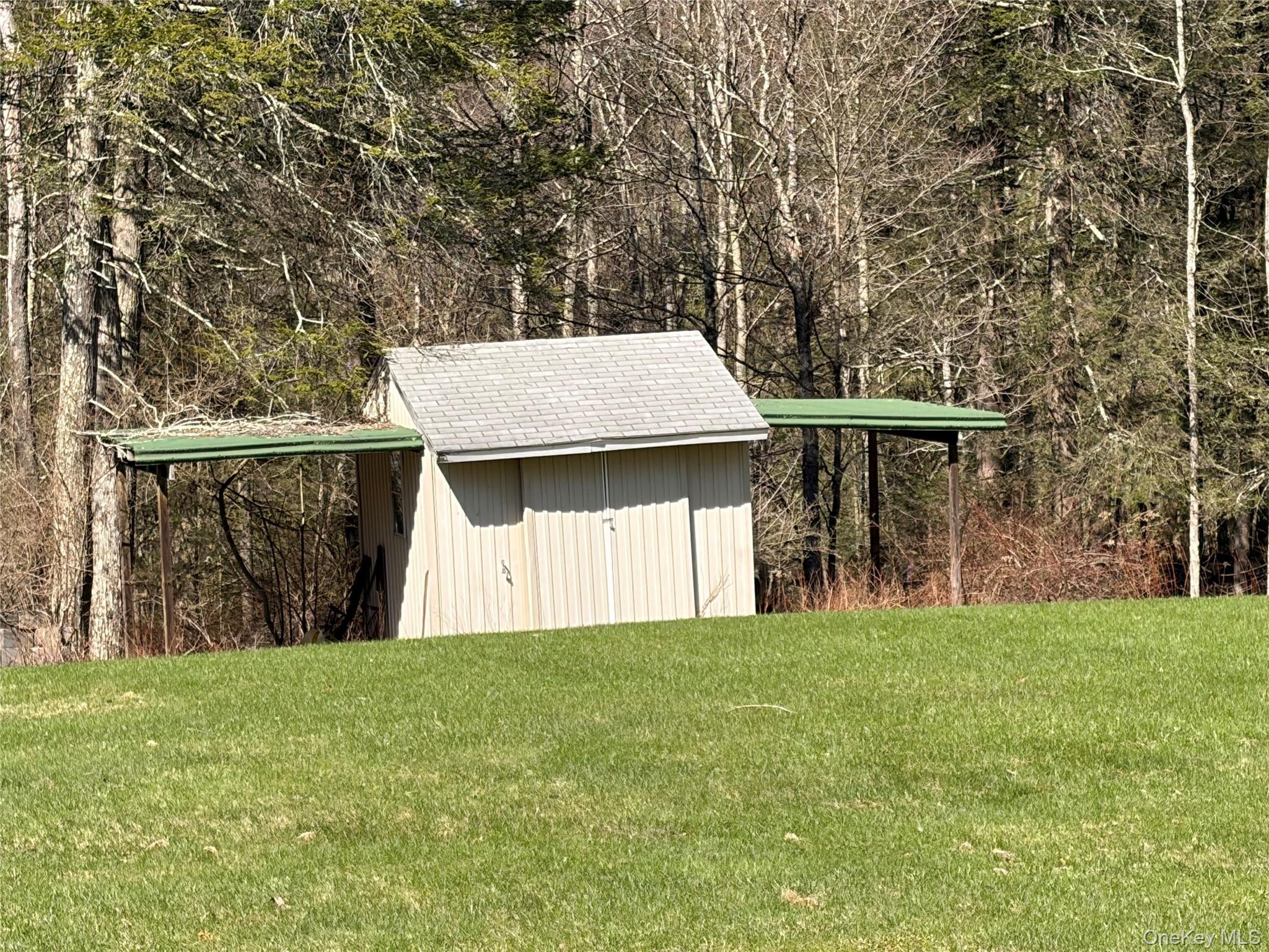 Single Family Simmon  Sullivan County, NY 12736, MLS-983165-6