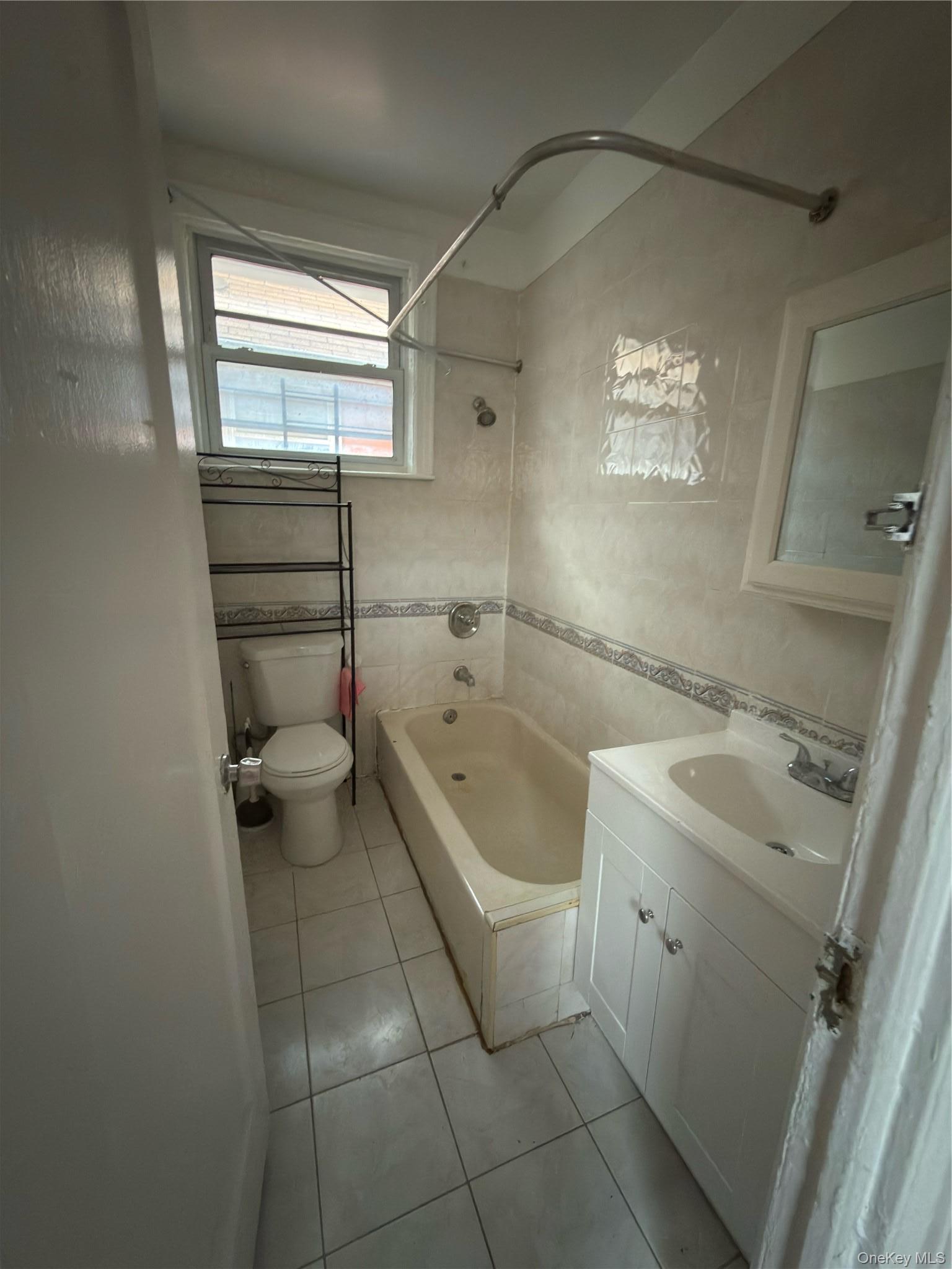 Single Family Snyder  Brooklyn, NY 11203, MLS-983177-13