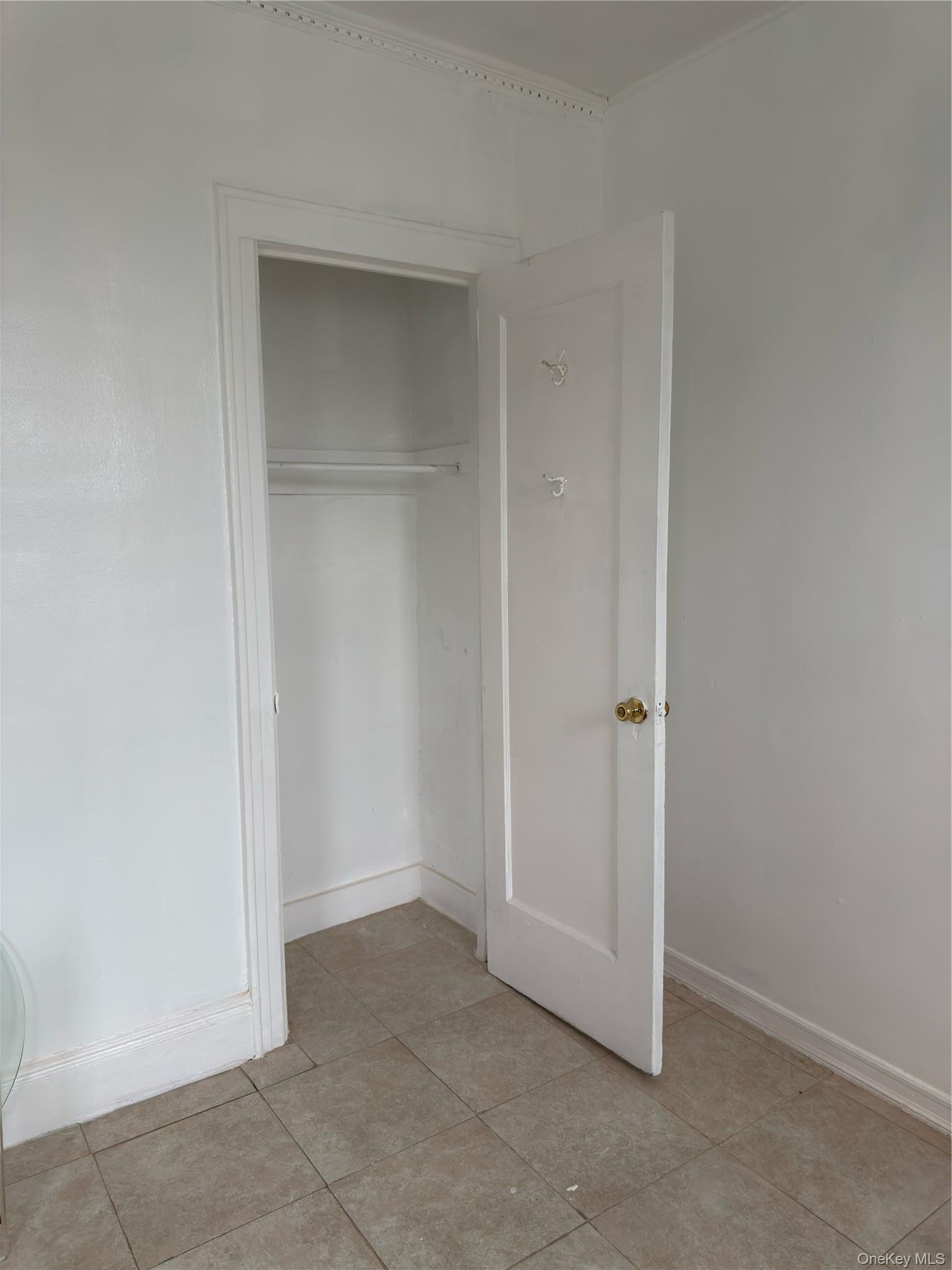 Single Family Snyder  Brooklyn, NY 11203, MLS-983177-15