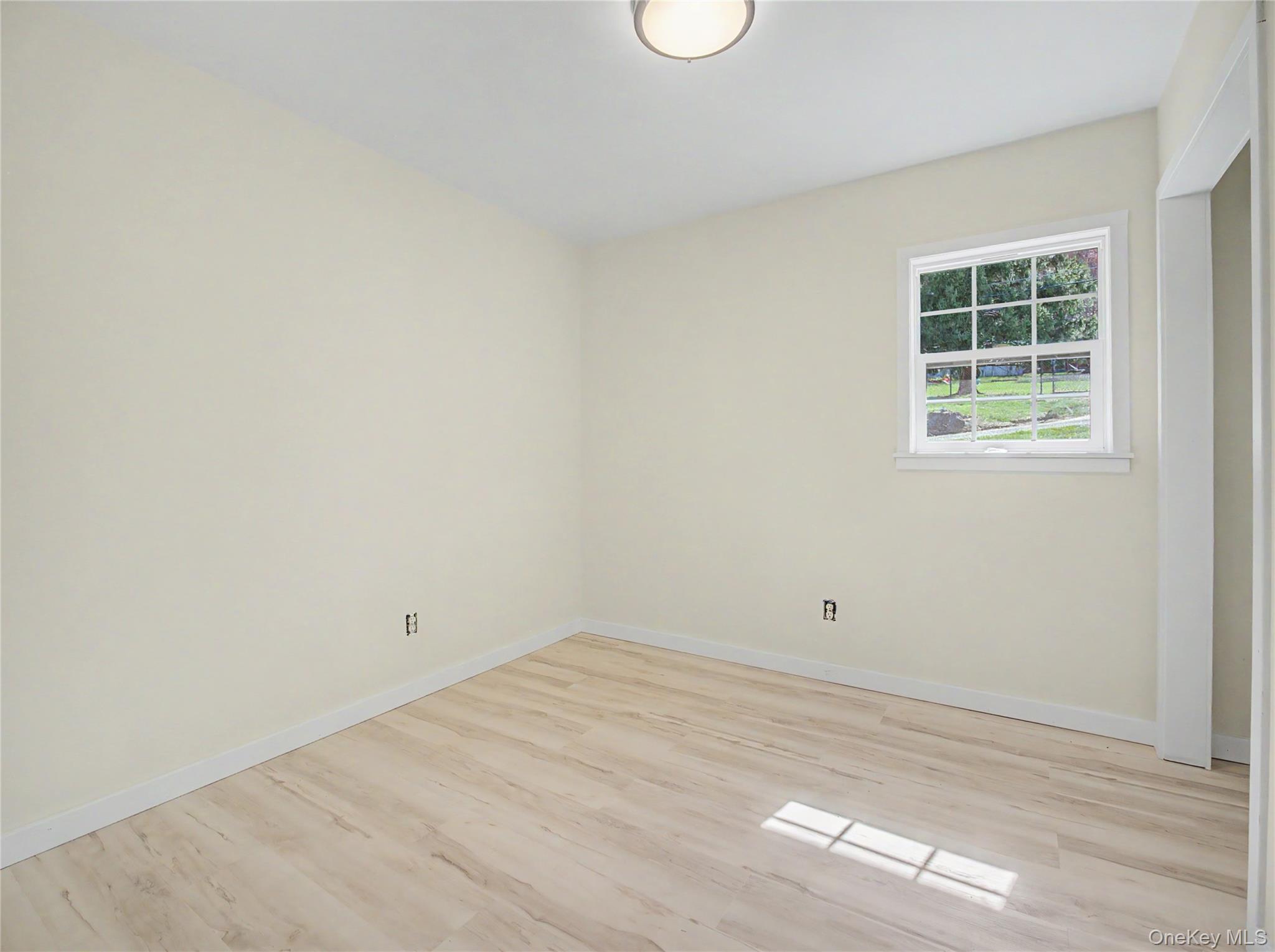 Single Family Brothers  Dutchess County, NY 12570, MLS-983185-16