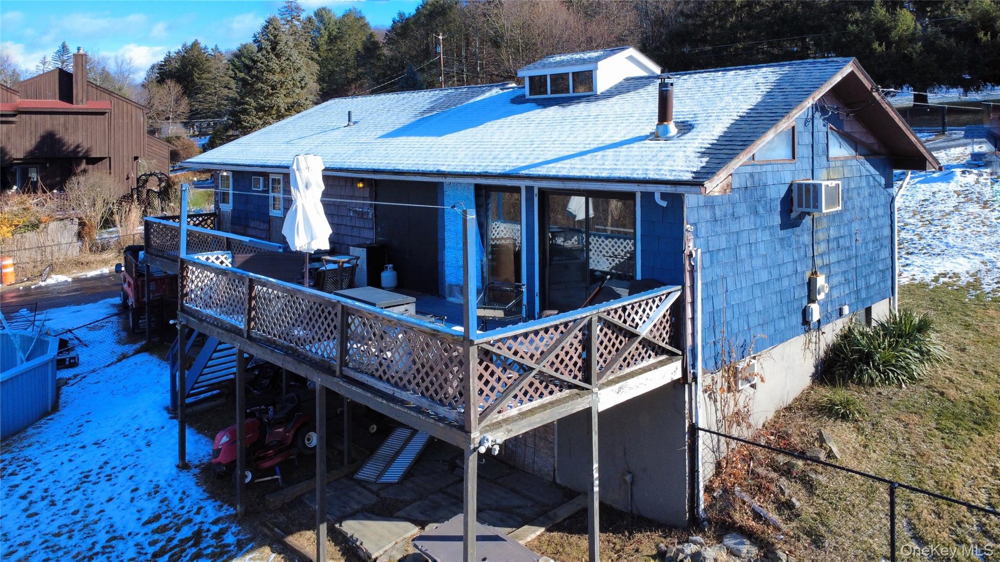 Single Family Brothers  Dutchess County, NY 12570, MLS-983185-22