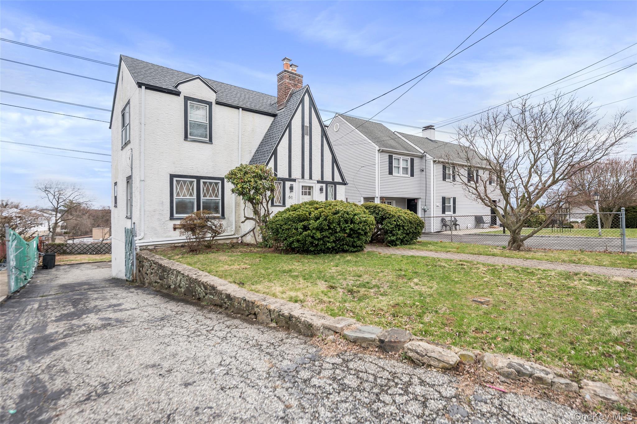 Single Family Roundhill  Westchester County, NY 10710, MLS-983194-20