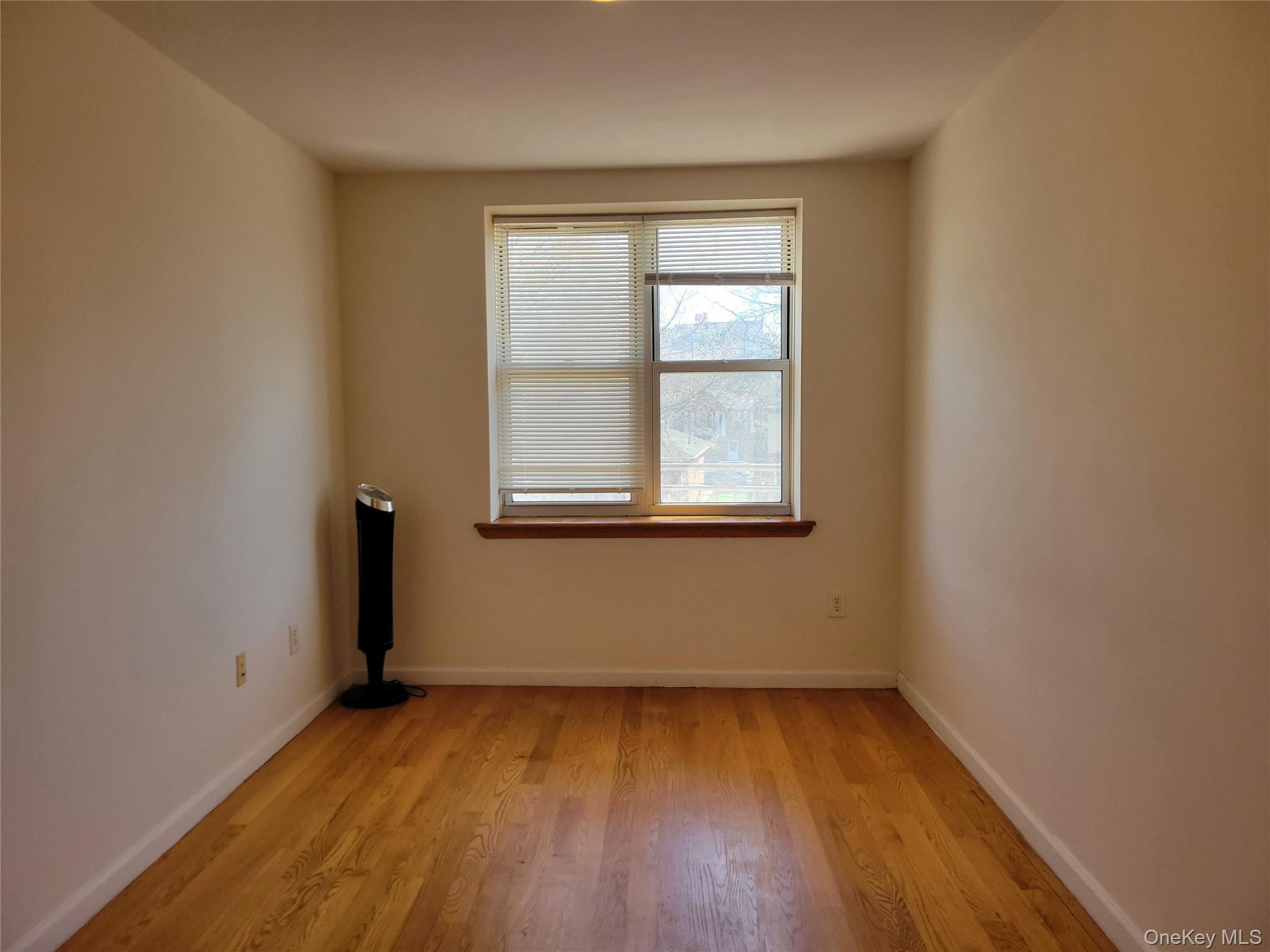 Condo Union  Queens, NY 11354, MLS-983225-10