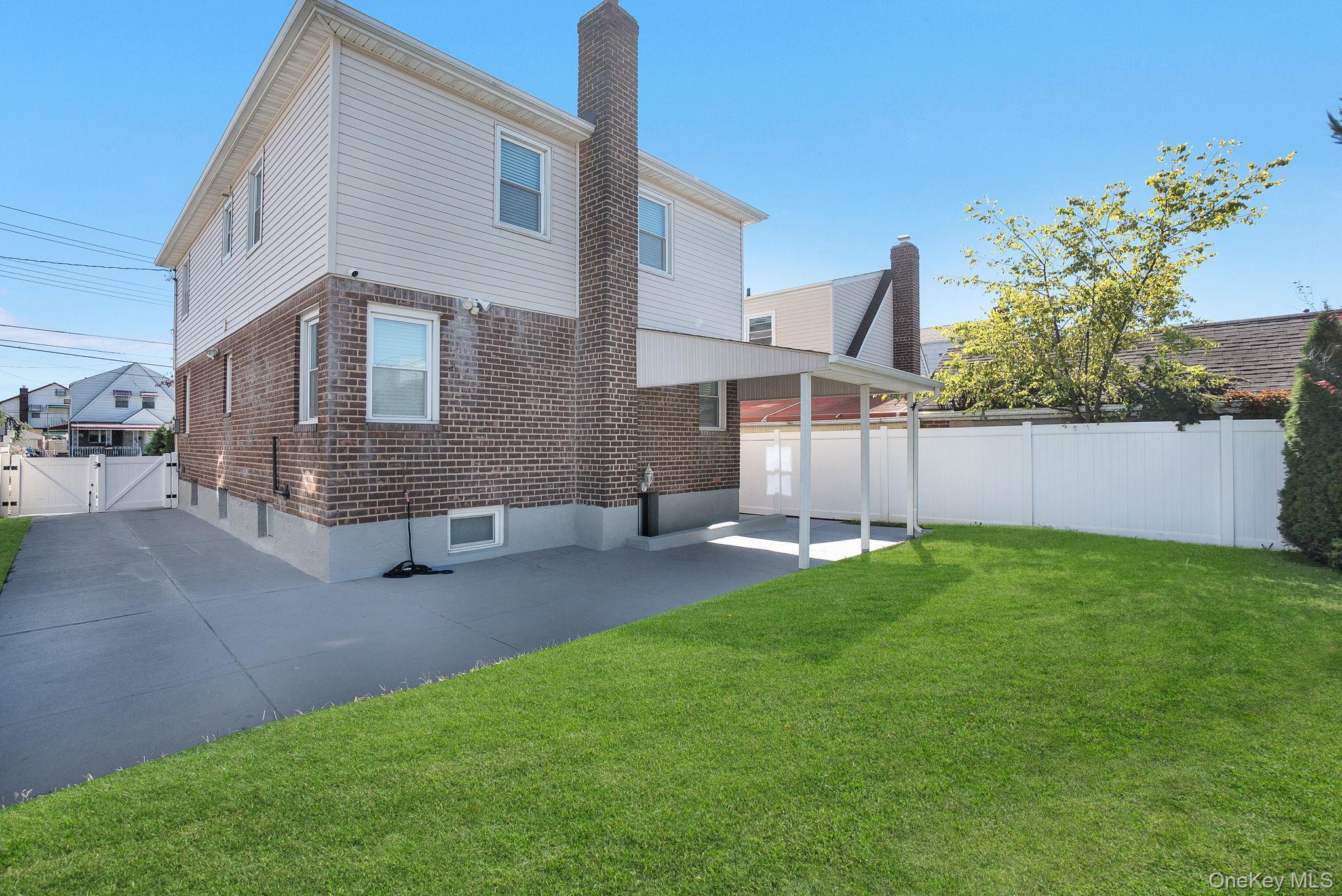 Single Family Lefferts Boulevard Queens, NY 11420, MLS-983248-23