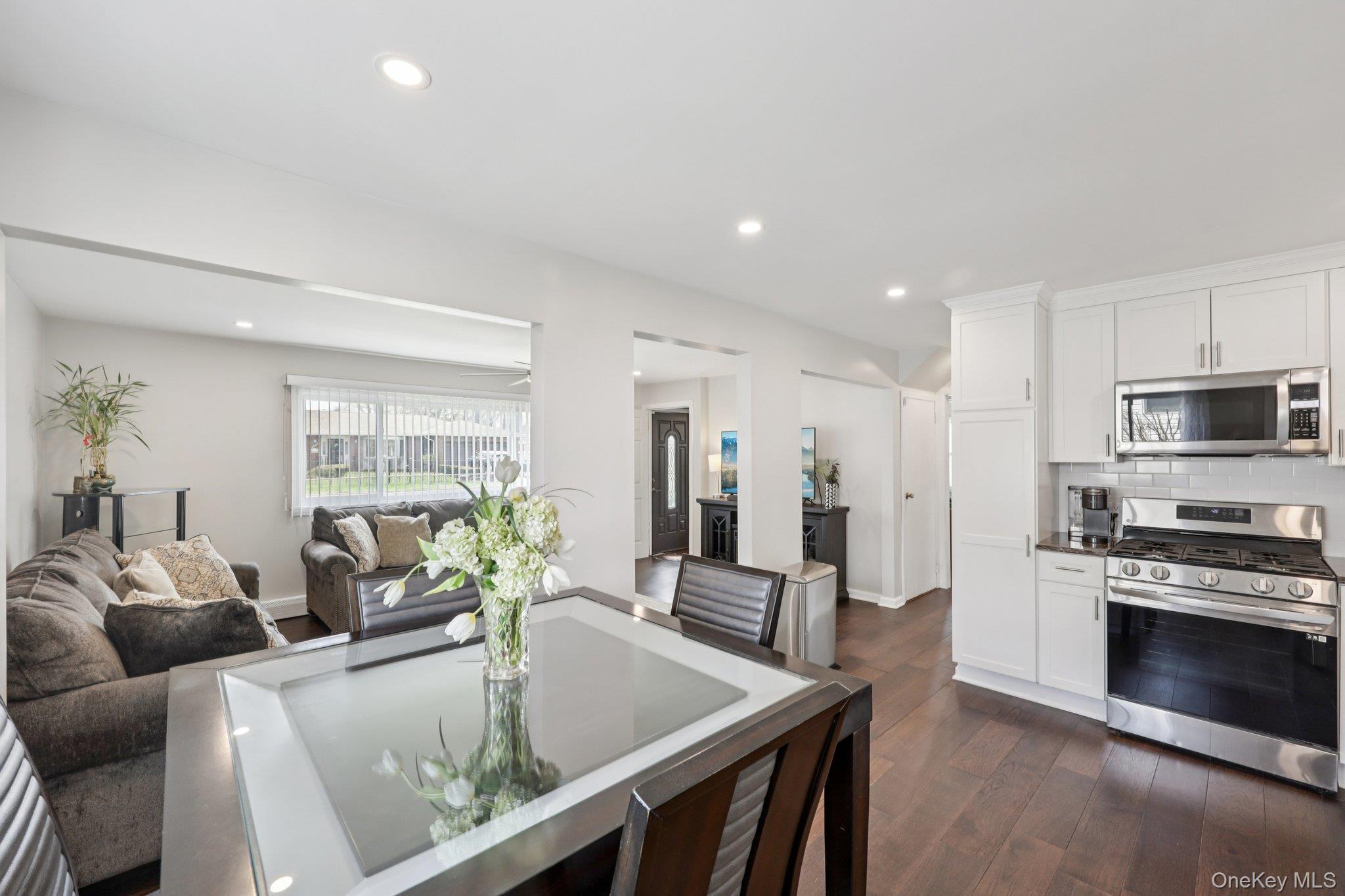 Single Family 4th  Suffolk County, NY 11704, MLS-983263-11