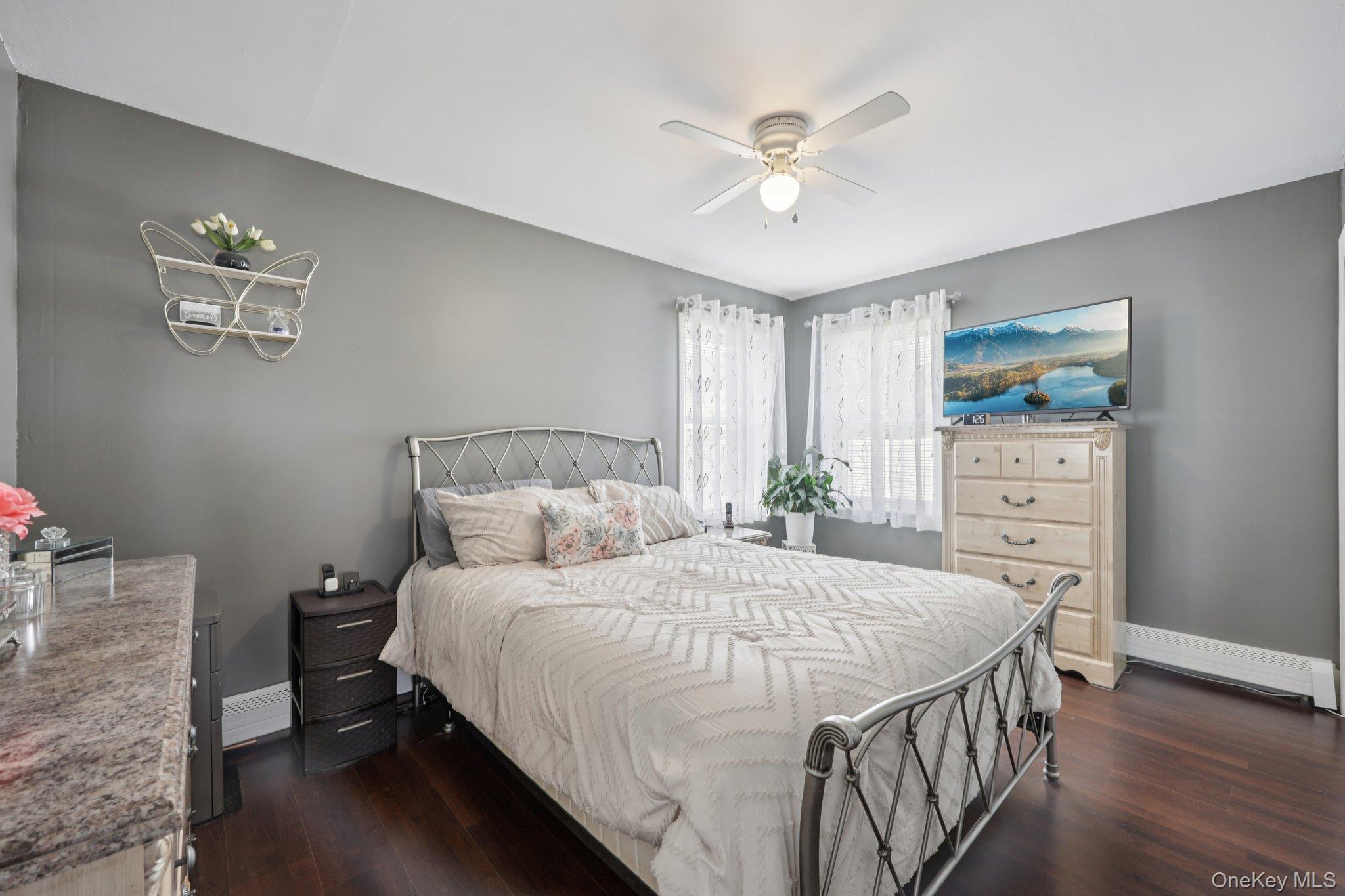 Single Family 4th  Suffolk County, NY 11704, MLS-983263-16