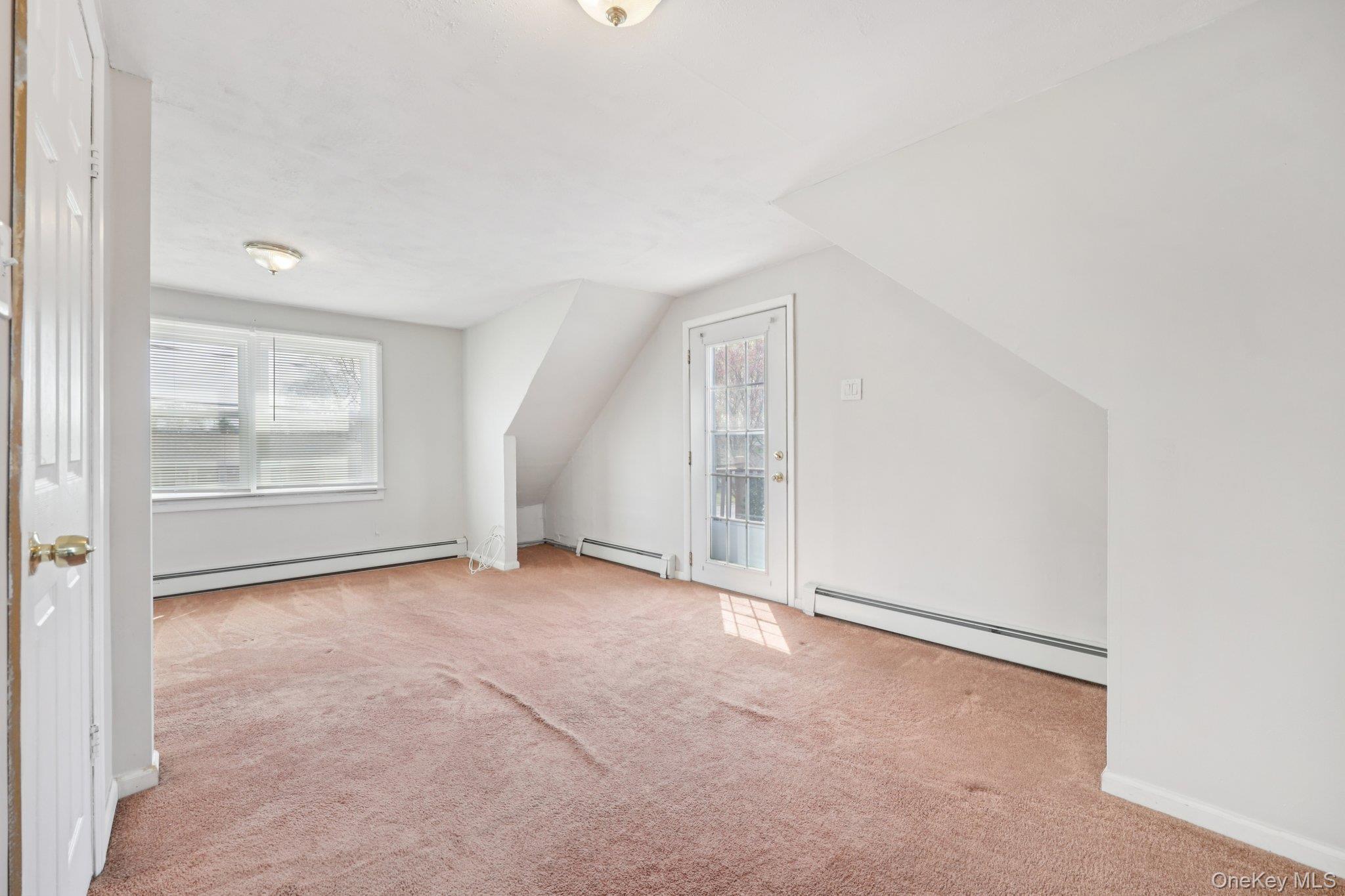 Single Family 4th  Suffolk County, NY 11704, MLS-983263-28