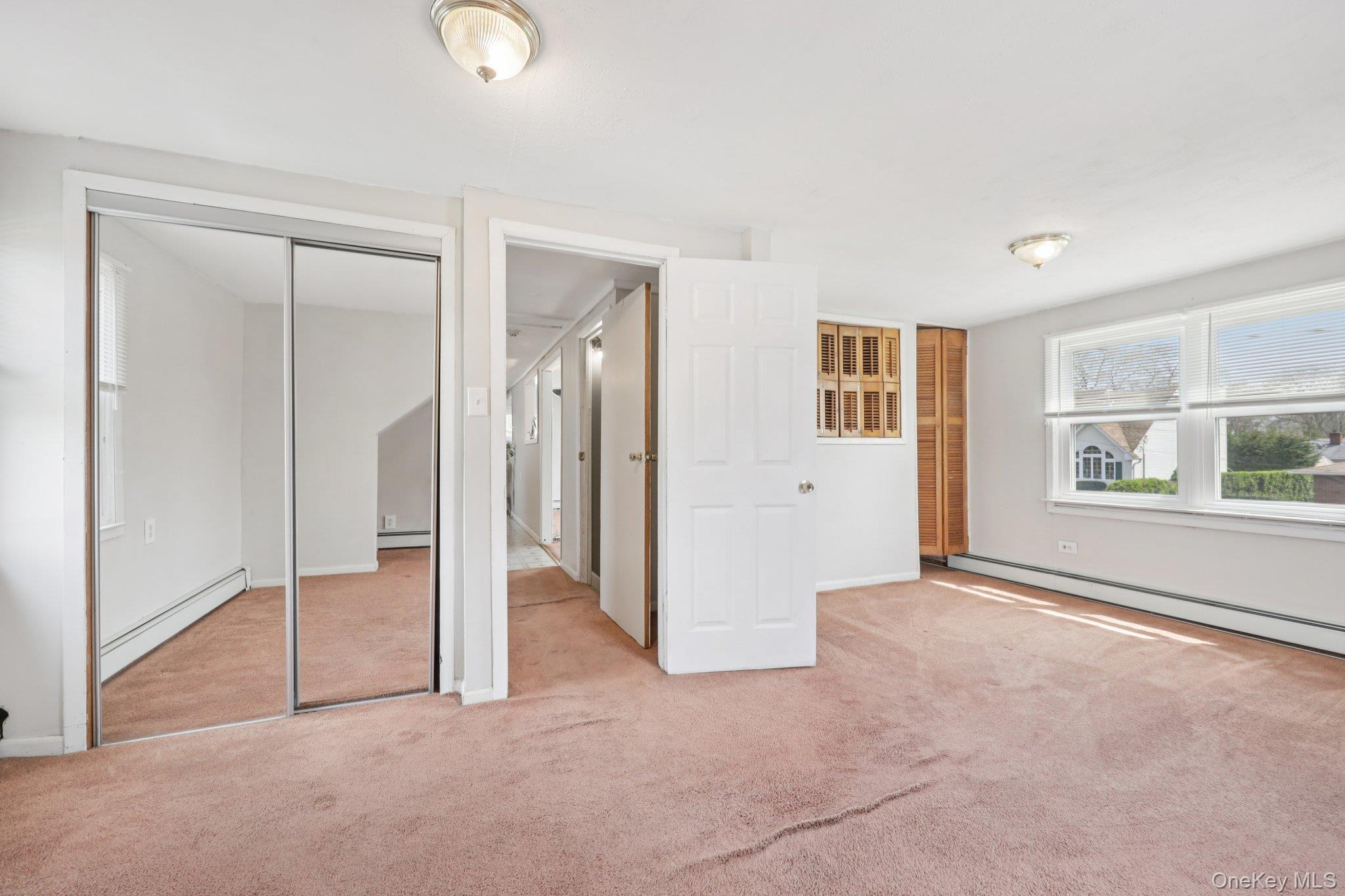 Single Family 4th  Suffolk County, NY 11704, MLS-983263-30