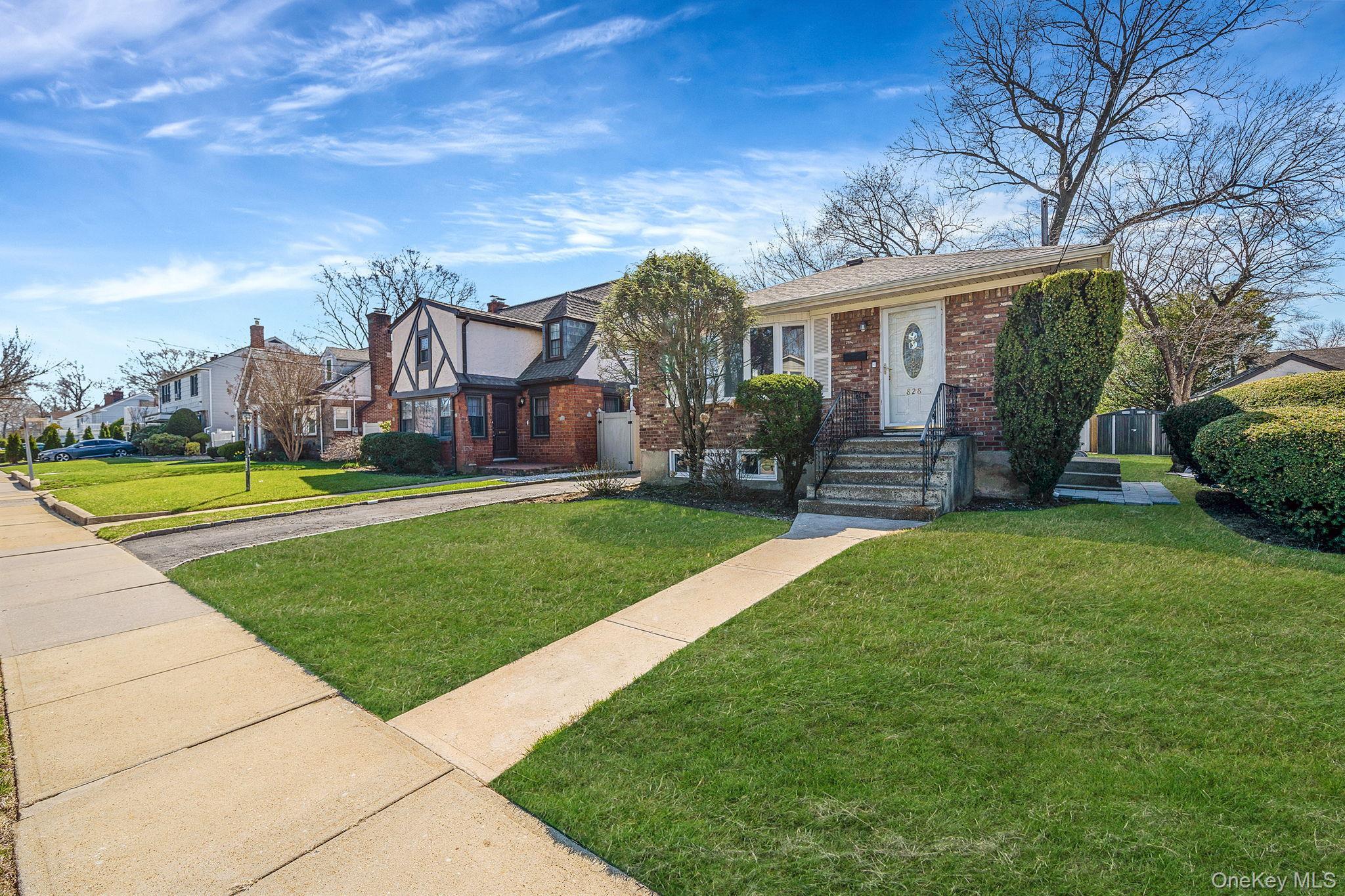 Single Family Barth  Nassau County, NY 11510, MLS-983267-2