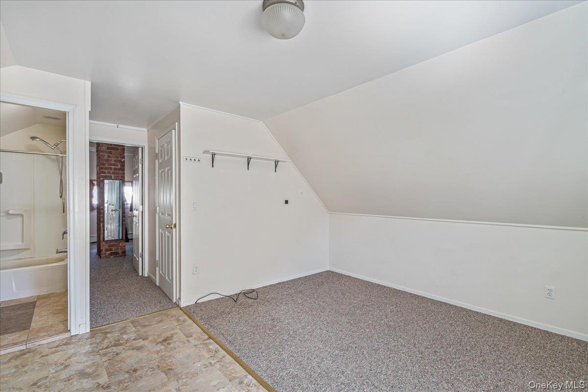 Single Family Duckpond  Nassau County, NY 11793, MLS-983279-21