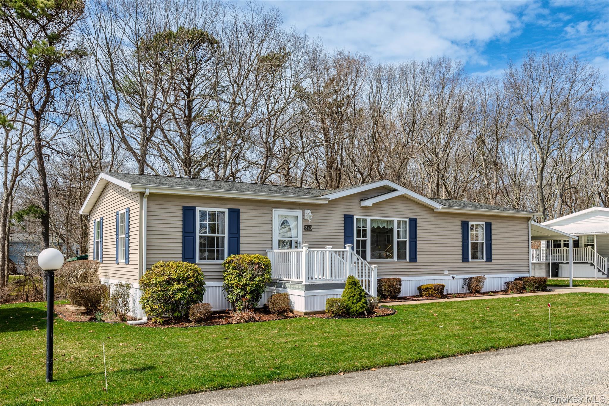 Single Family Fresh Pond Suffolk County, NY 11933, MLS-983285-38