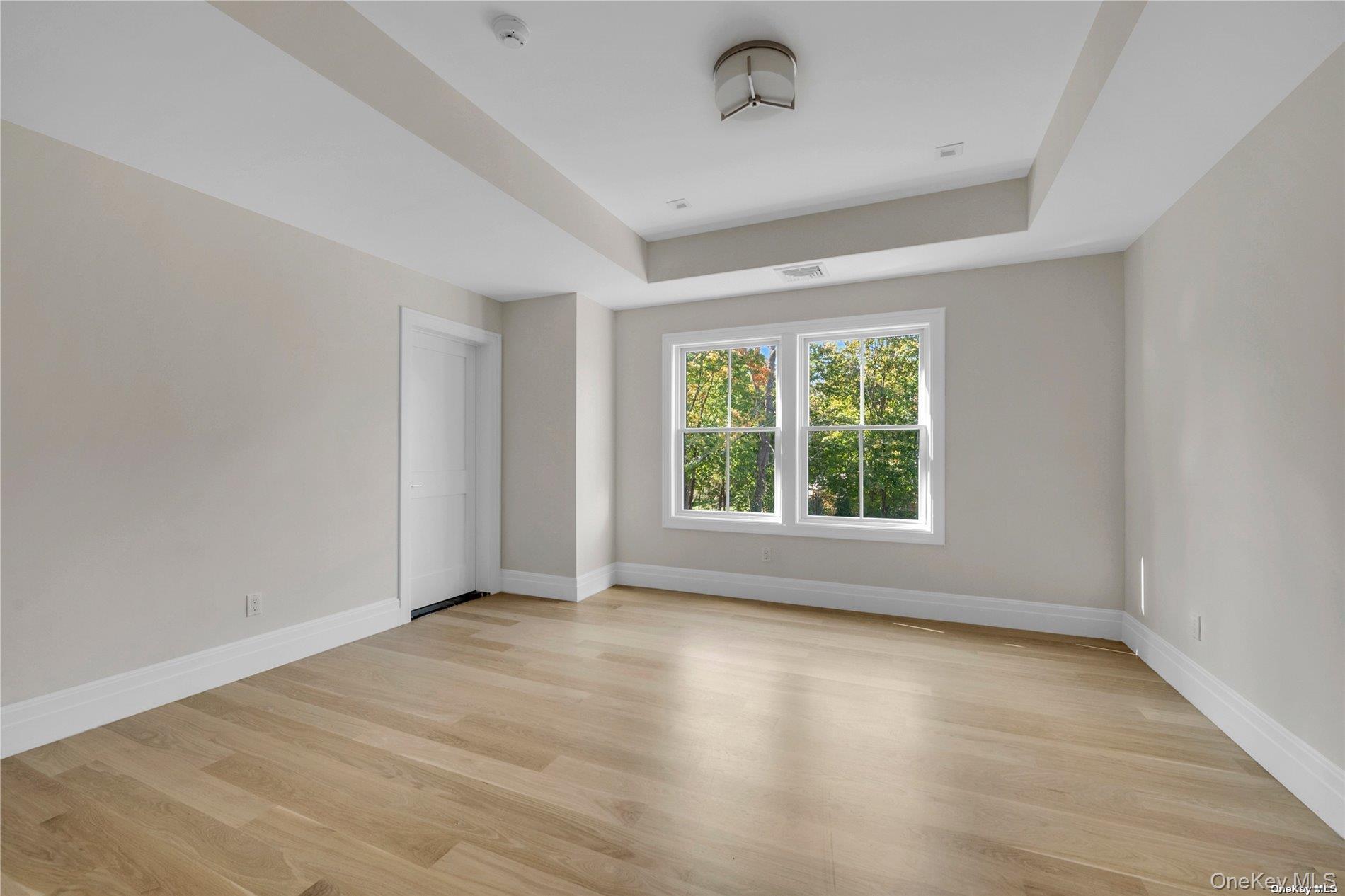 Single Family Cow Neck Road Nassau County, NY 11050, MLS-983316-23