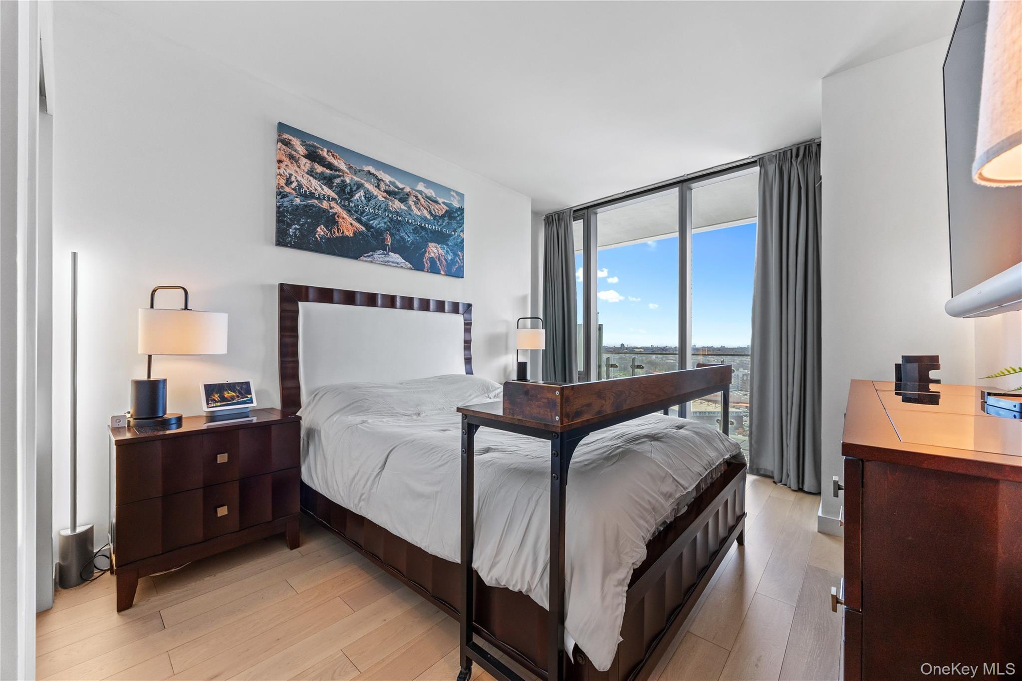 Condo 40th  Queens, NY 11354, MLS-983329-12