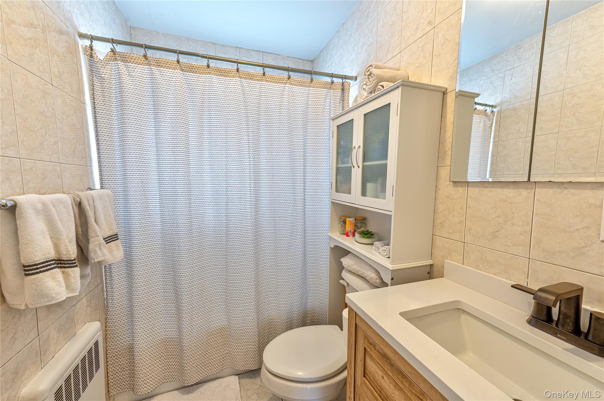 Single Family Pacific  Suffolk County, NY 11757, MLS-983340-12
