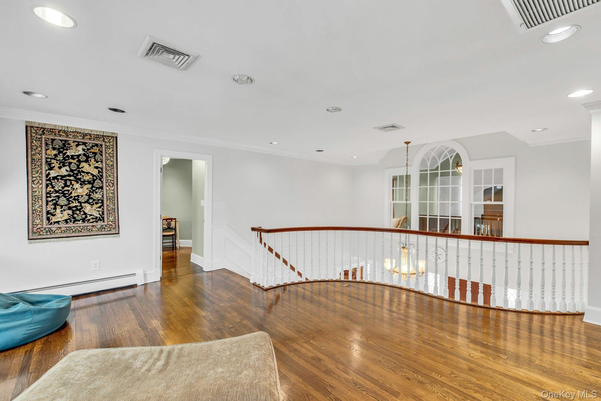 Single Family Redmond Lane  Nassau County, NY 11771, MLS-983376-32