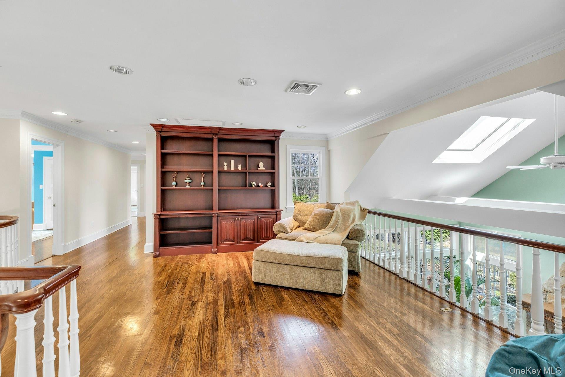 Single Family Redmond Lane  Nassau County, NY 11771, MLS-983376-33
