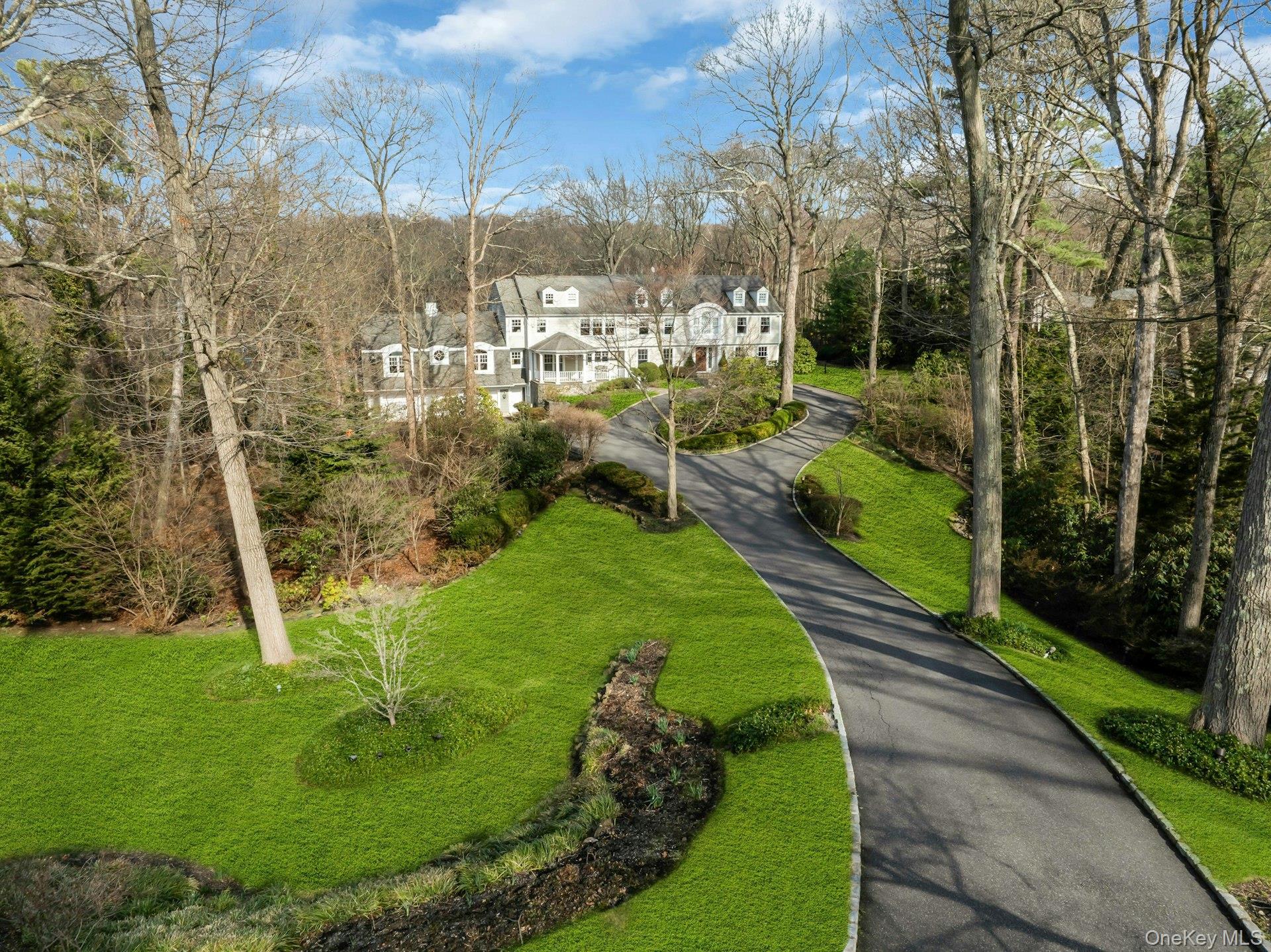 Single Family Redmond Lane  Nassau County, NY 11771, MLS-983376-4