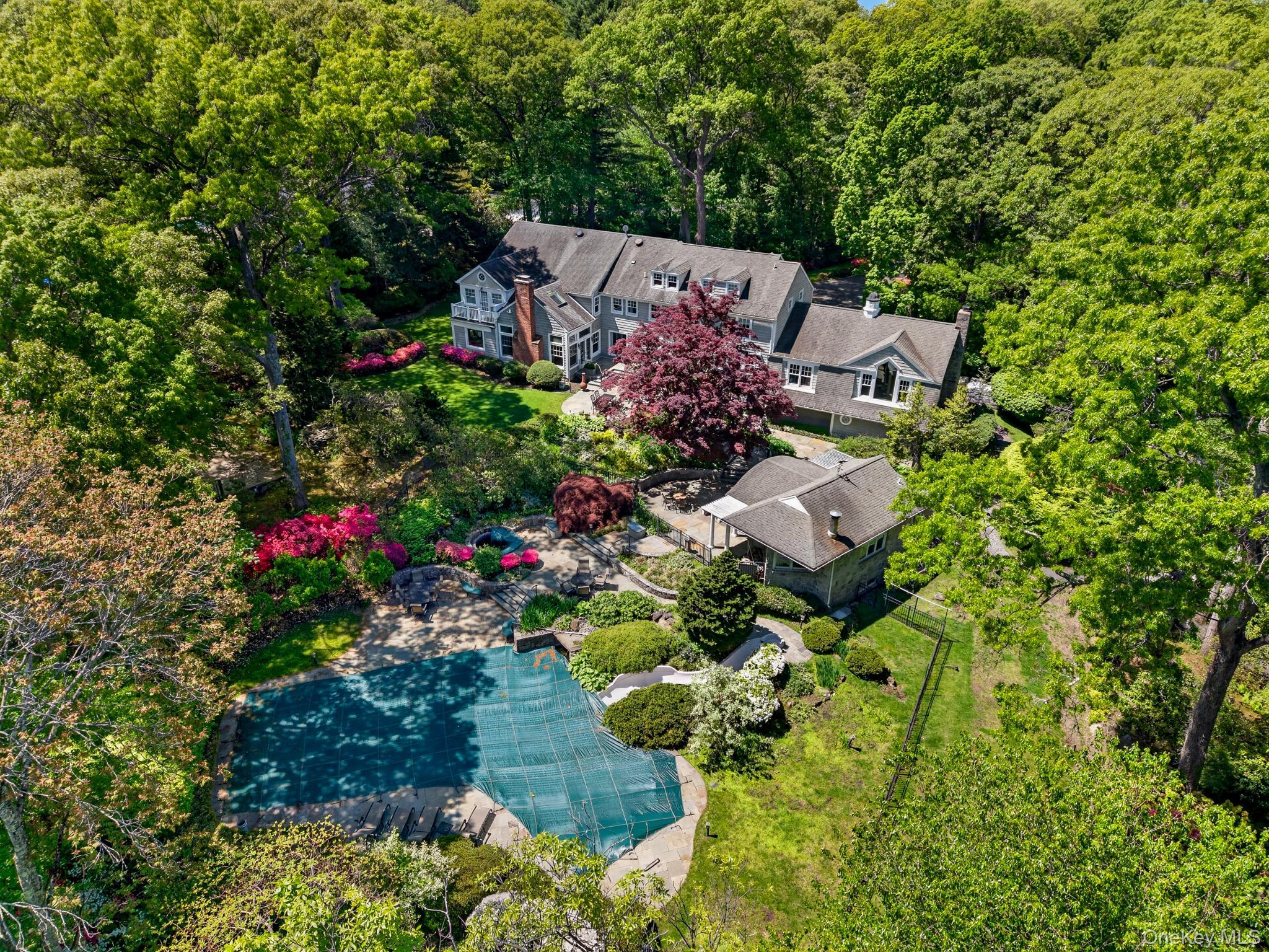 Single Family Redmond Lane  Nassau County, NY 11771, MLS-983376-7