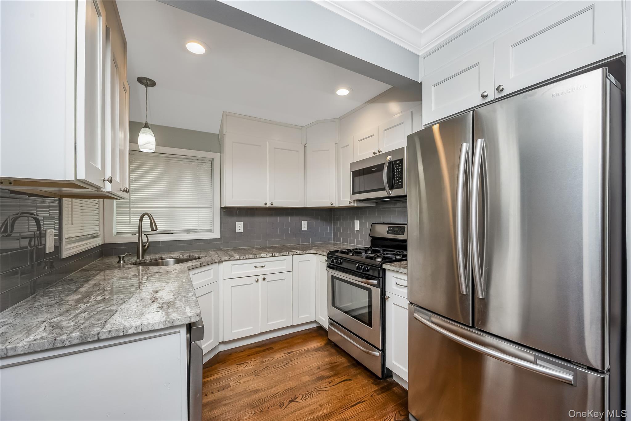 Single Family Willow  Nassau County, NY 11793, MLS-983390-13