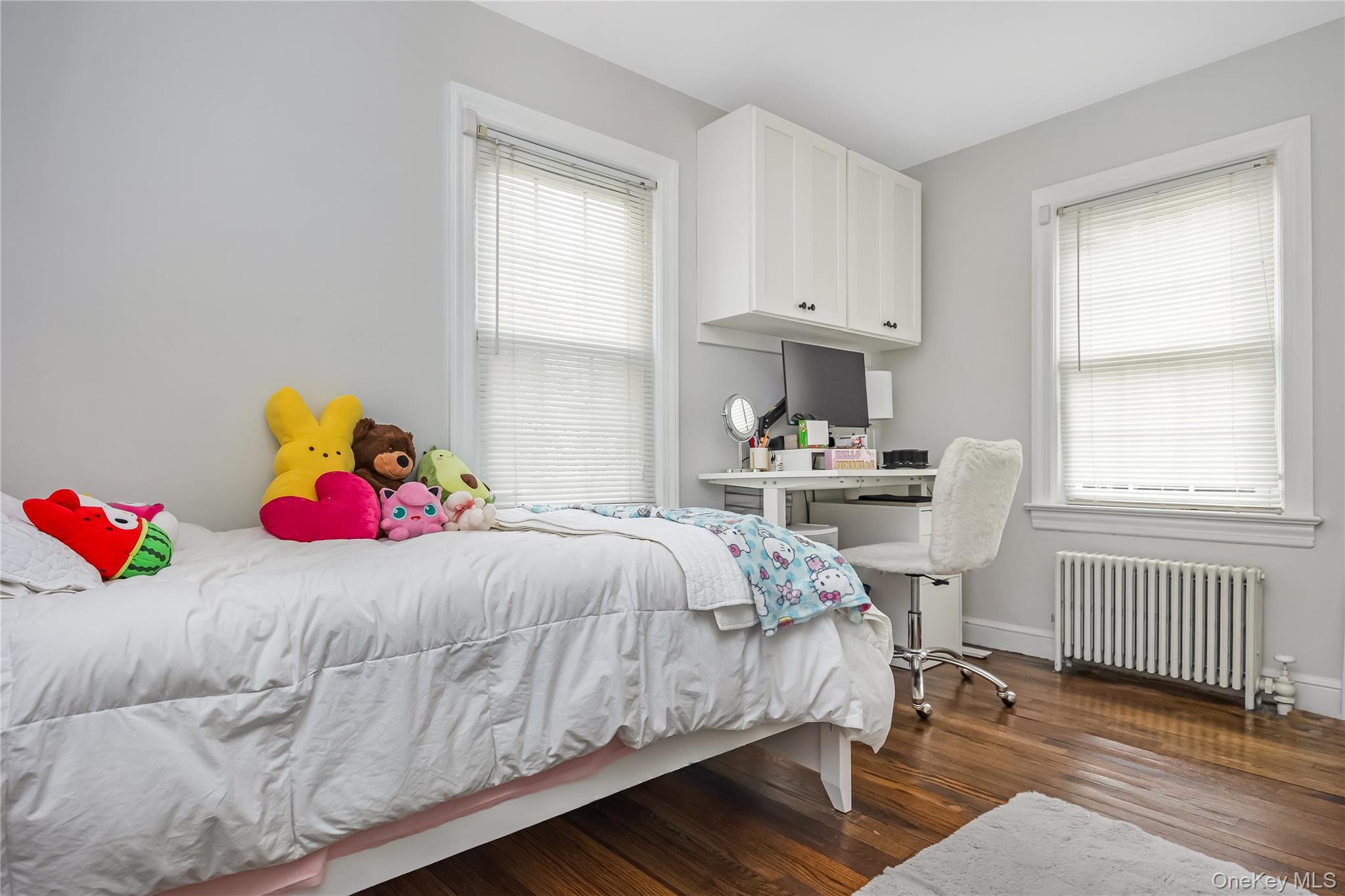 Single Family Willow  Nassau County, NY 11793, MLS-983390-16