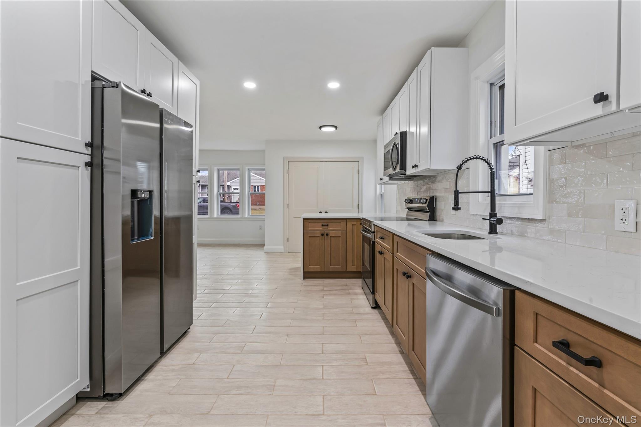 Single Family Parkway  Nassau County, NY 11510, MLS-983393-4