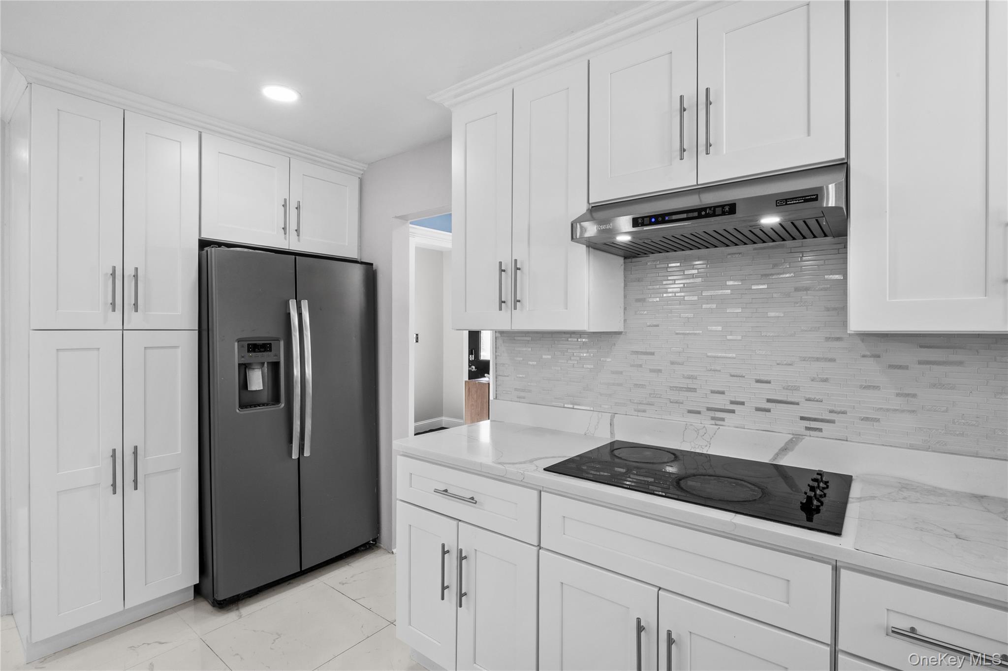 Single Family New York  Suffolk County, NY 11729, MLS-983401-13