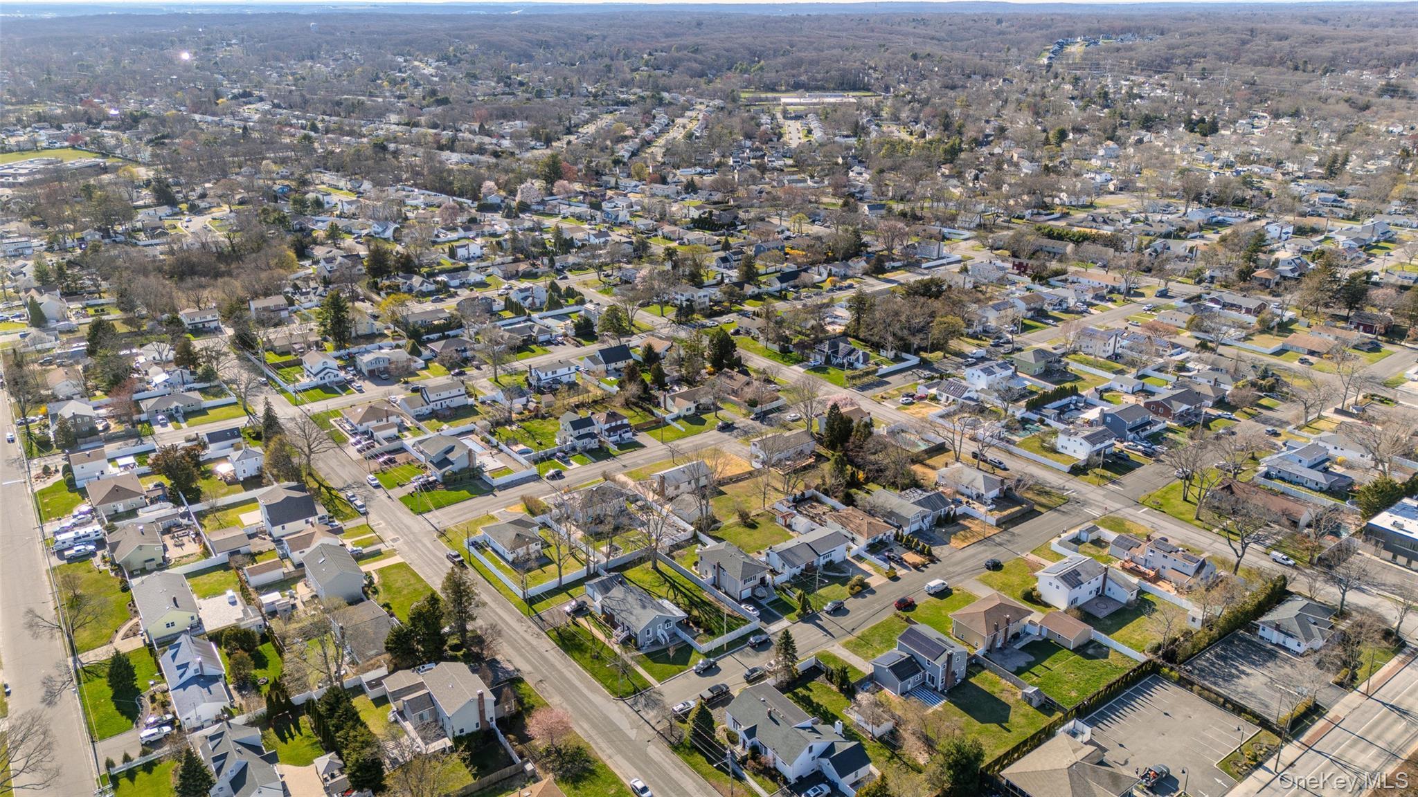 Single Family New York  Suffolk County, NY 11729, MLS-983401-34
