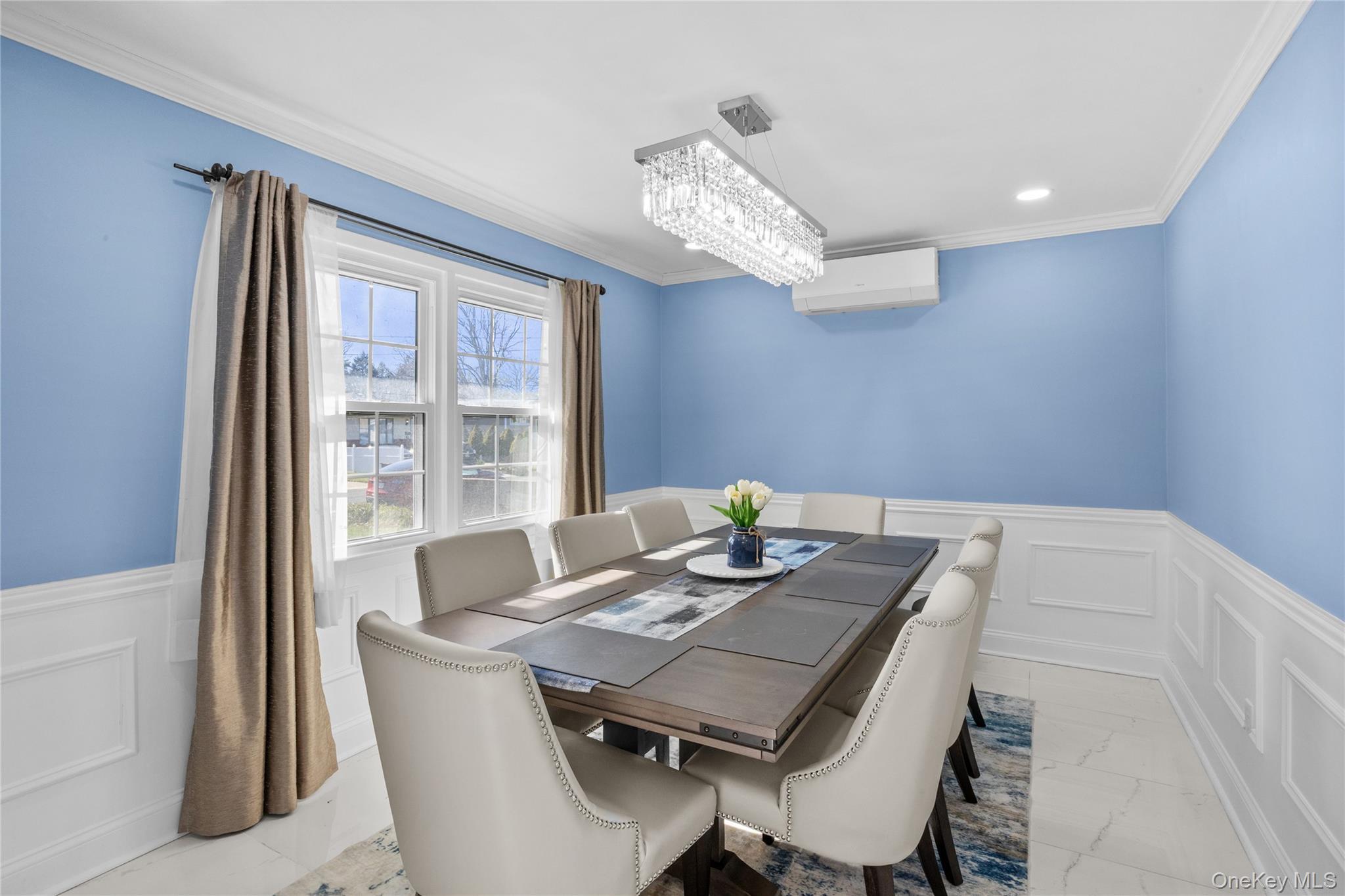 Single Family New York  Suffolk County, NY 11729, MLS-983401-4