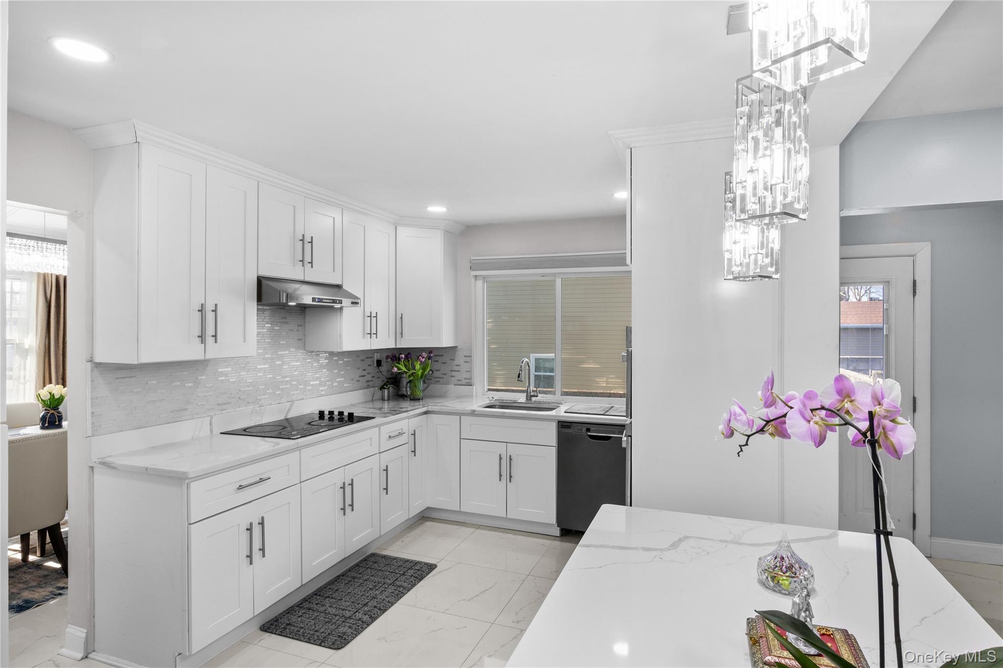 Single Family New York  Suffolk County, NY 11729, MLS-983401-9