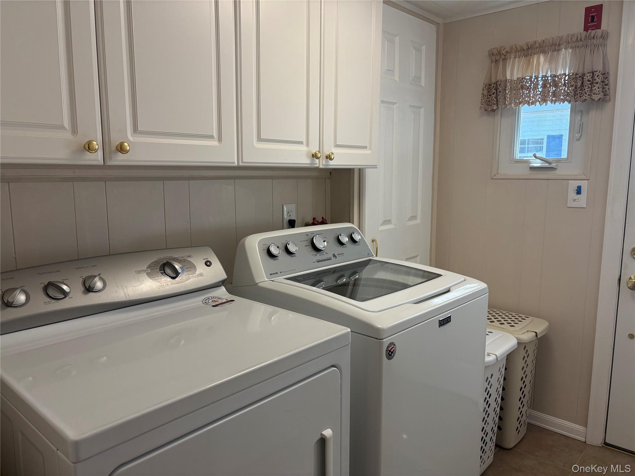 Single Family Riverleigh  Suffolk County, NY 11901, MLS-983416-17