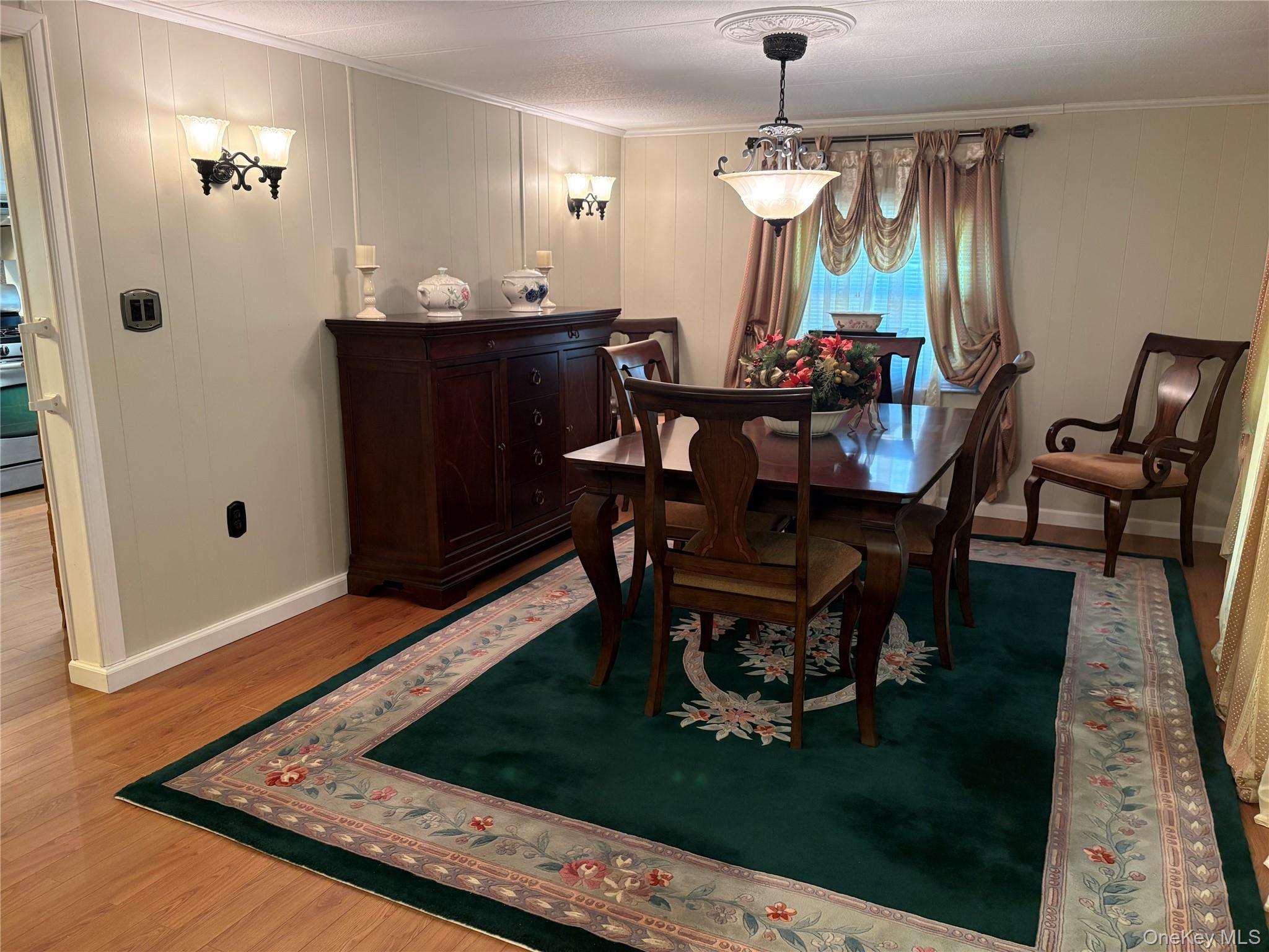 Single Family Riverleigh  Suffolk County, NY 11901, MLS-983416-7