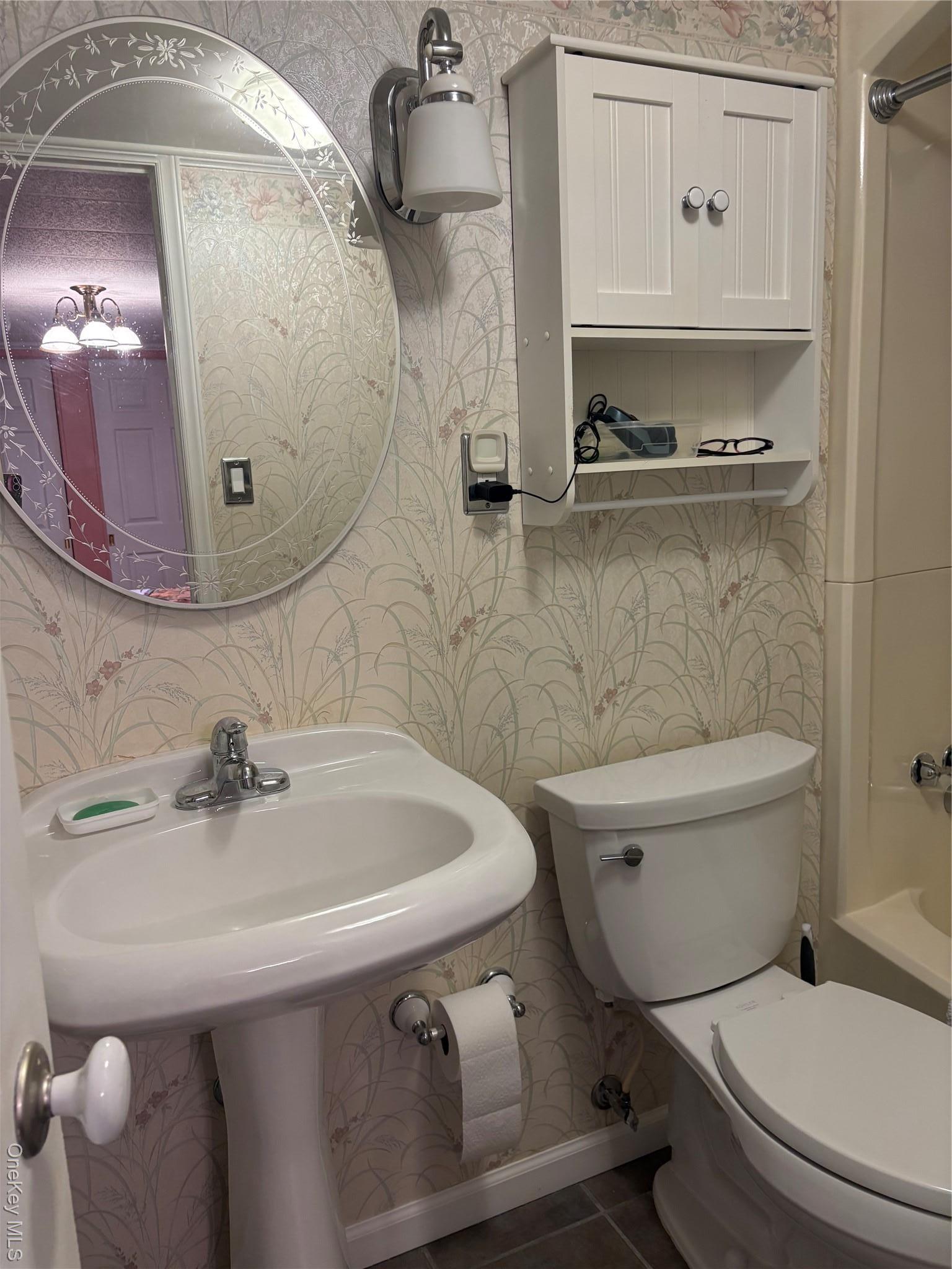 Single Family Riverleigh  Suffolk County, NY 11901, MLS-983416-9