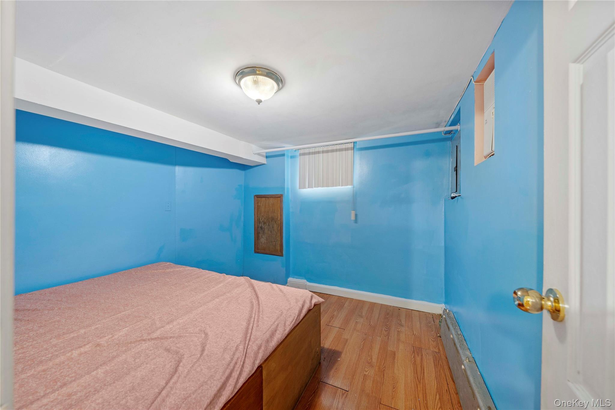 Single Family 77th  Queens, NY 11421, MLS-983420-24