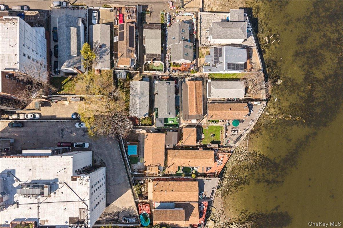 Single Family Pennyfield  Bronx, NY 10465, MLS-983439-25