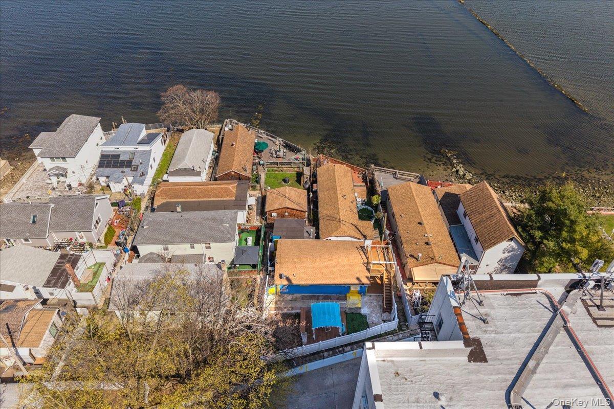 Single Family Pennyfield  Bronx, NY 10465, MLS-983439-27