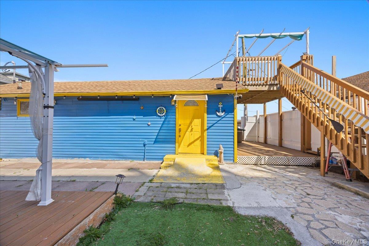 Single Family Pennyfield  Bronx, NY 10465, MLS-983439-3