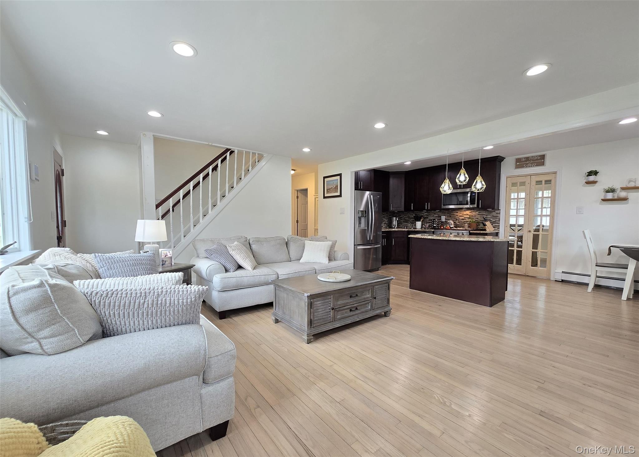 Single Family Wrana  Suffolk County, NY 11763, MLS-983451-6