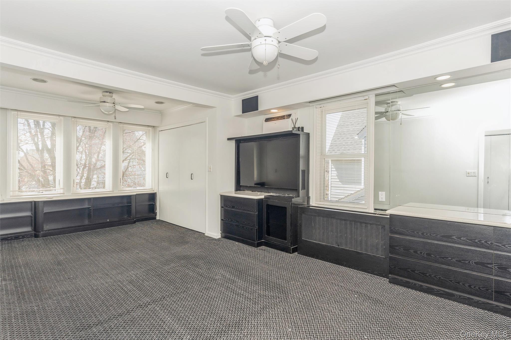 Single Family Carstairs  Nassau County, NY 11581, MLS-983462-10