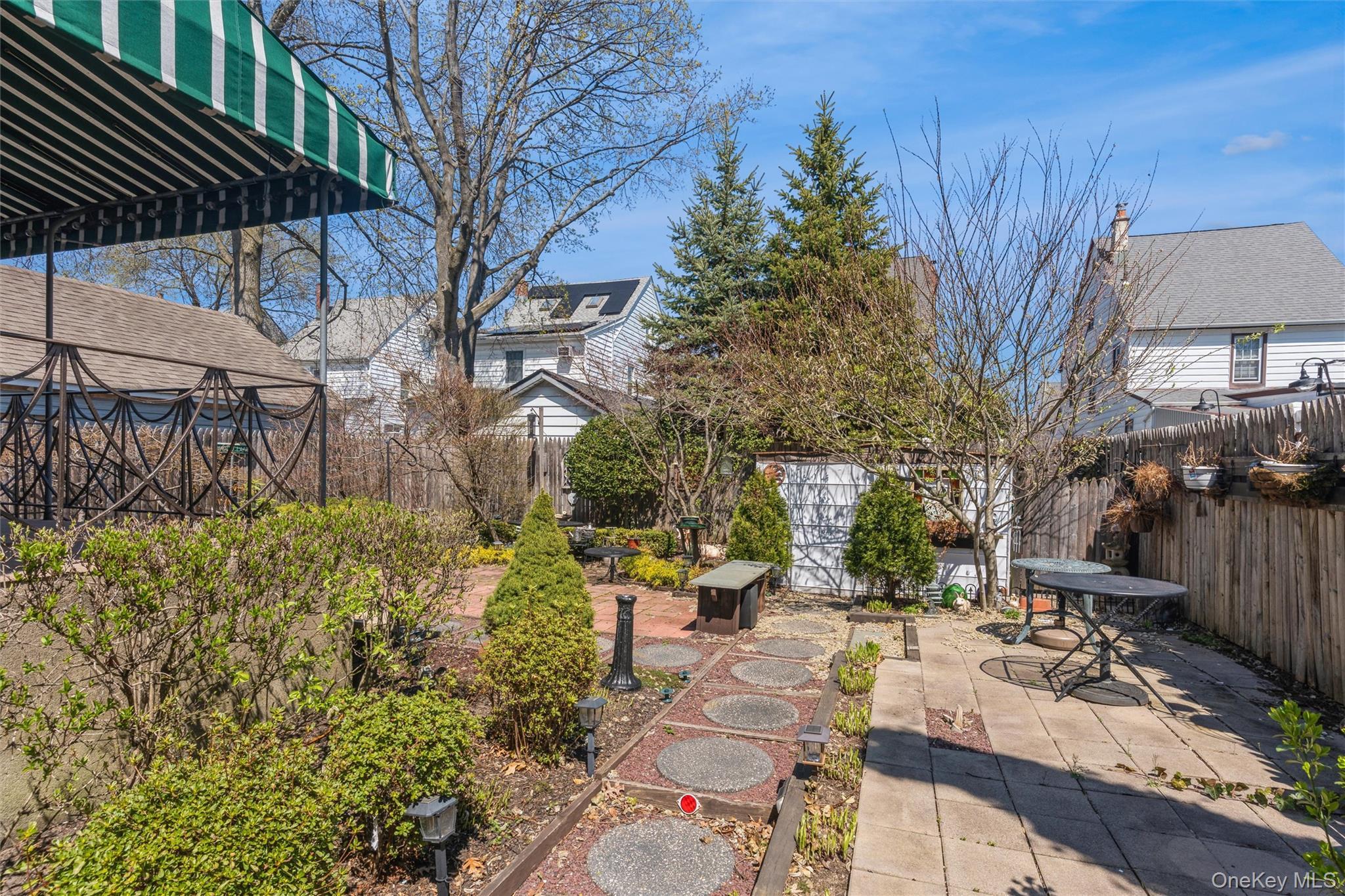 Single Family Carstairs  Nassau County, NY 11581, MLS-983462-16