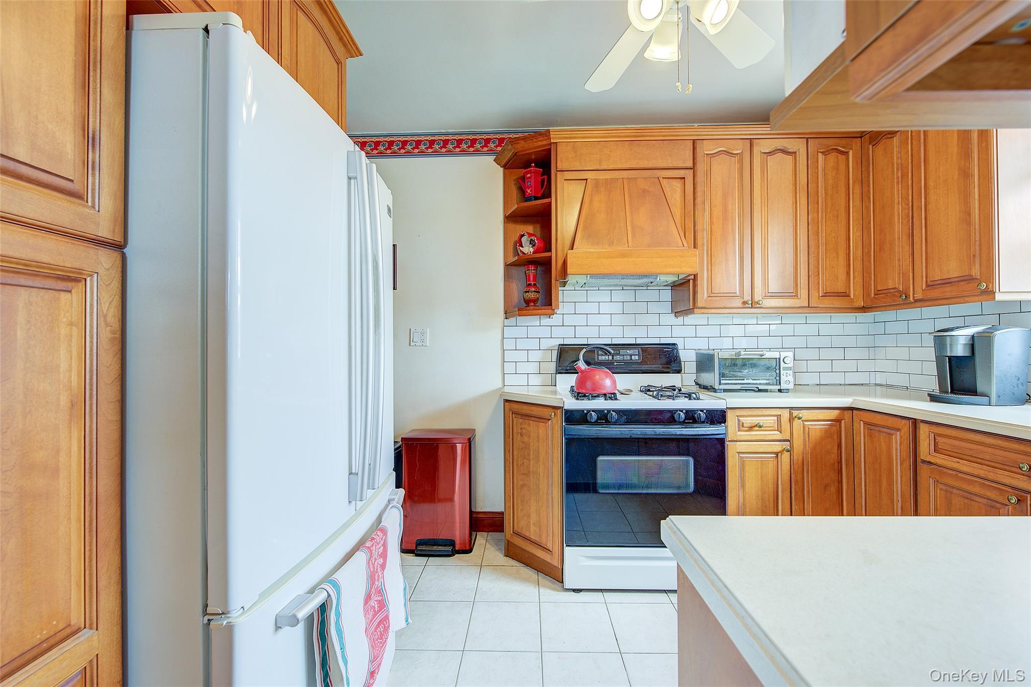 Coop 108  Queens, NY 11375, MLS-983488-17