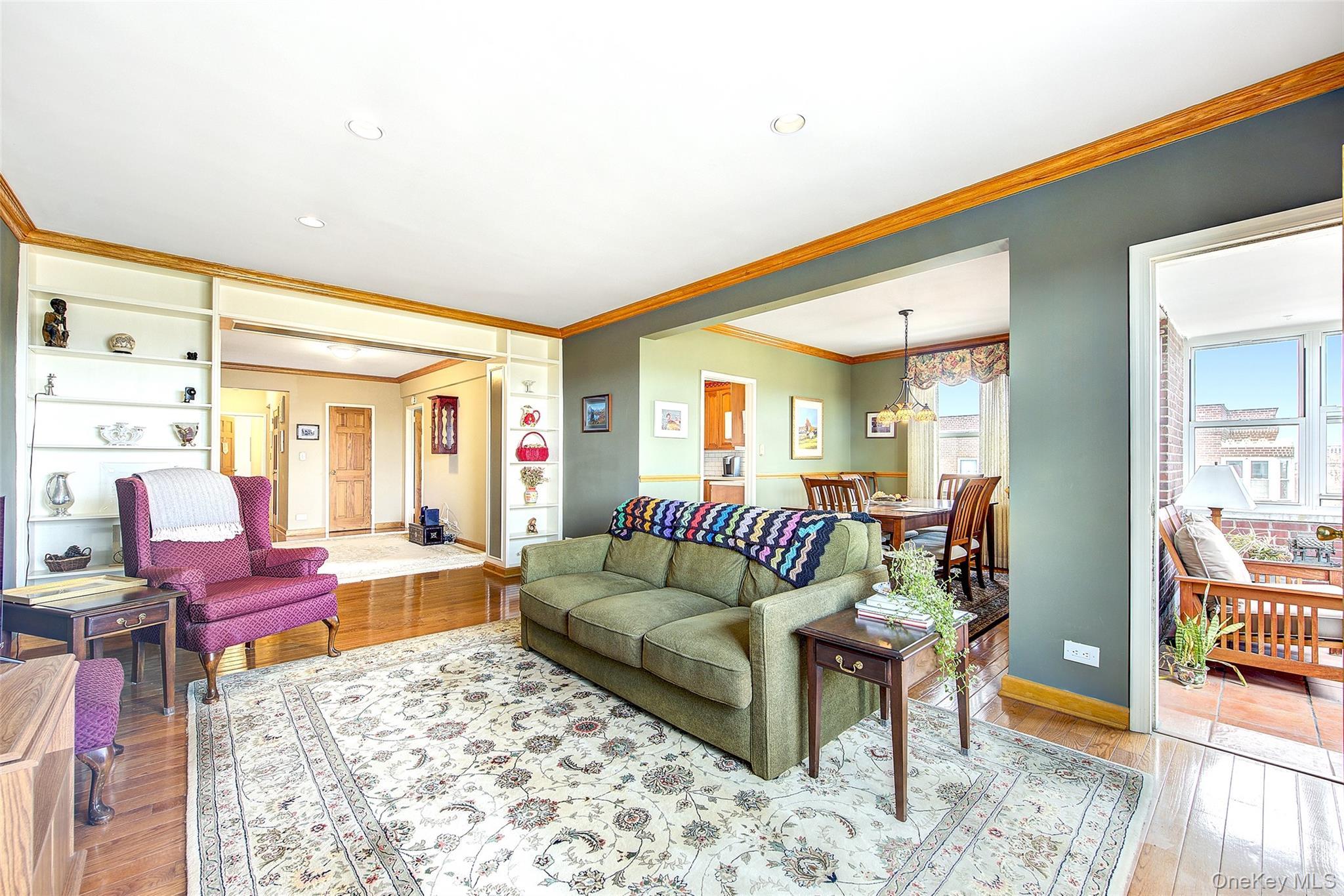 Coop 108  Queens, NY 11375, MLS-983488-8