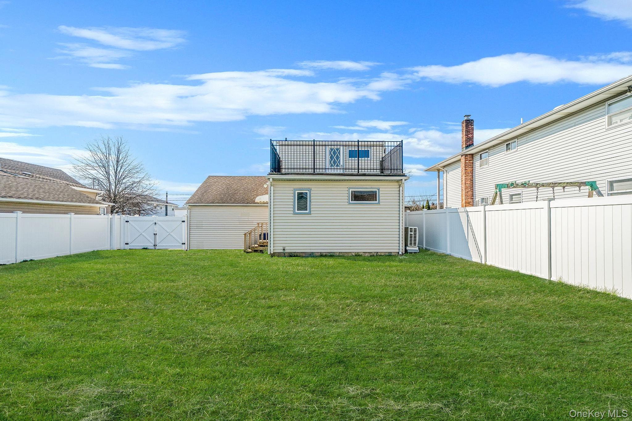 Single Family Ionia  Nassau County, NY 11783, MLS-983499-29